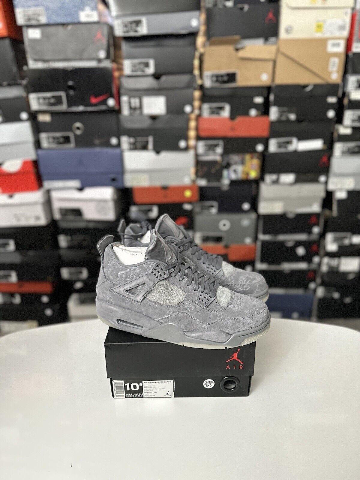 Size 10.5 - Jordan 4 Retro x KAWS Cool Grey 2017