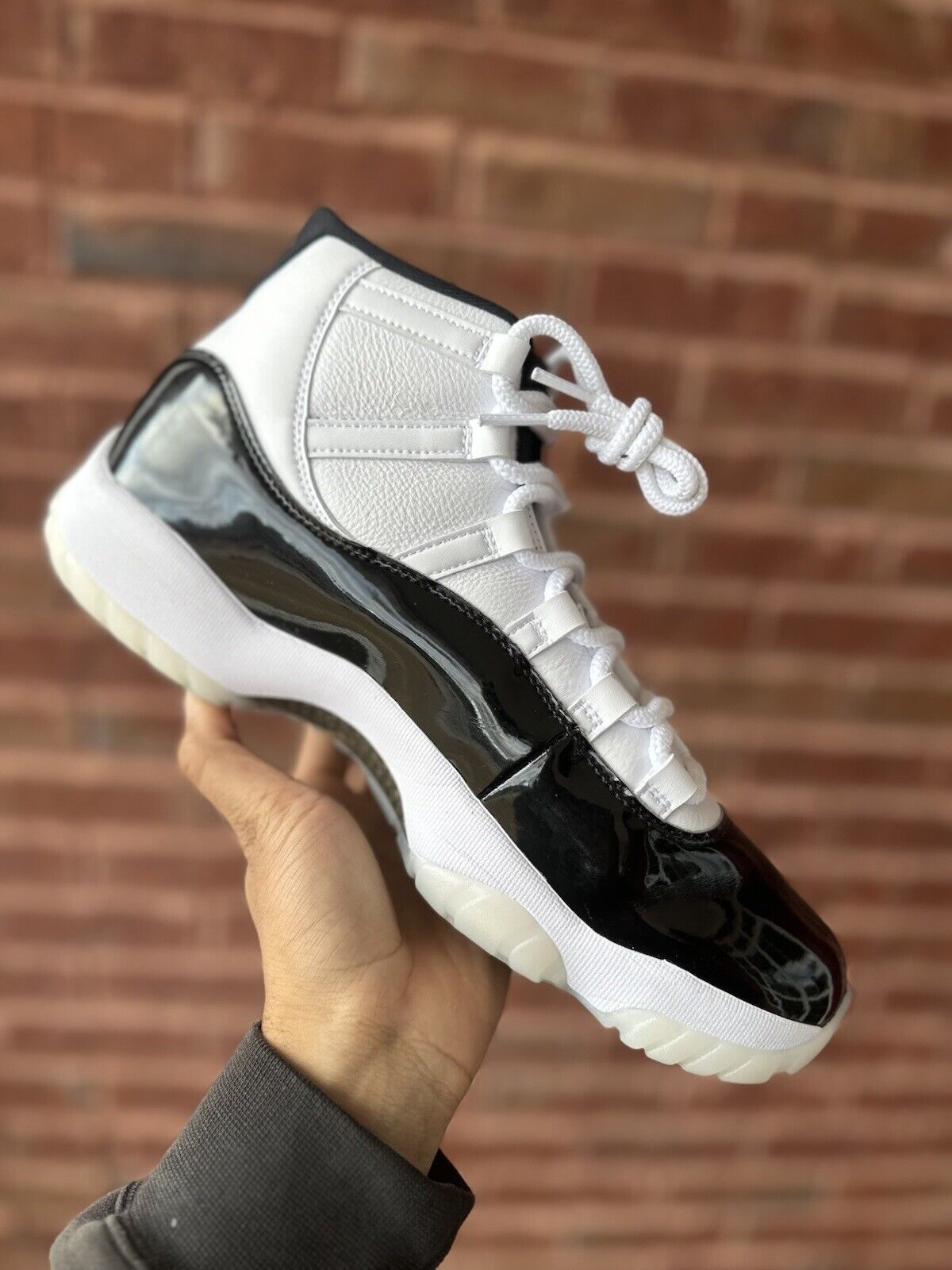 Size 11.5 - Jordan 11 Retro Mid Gratitude / Defining Moments