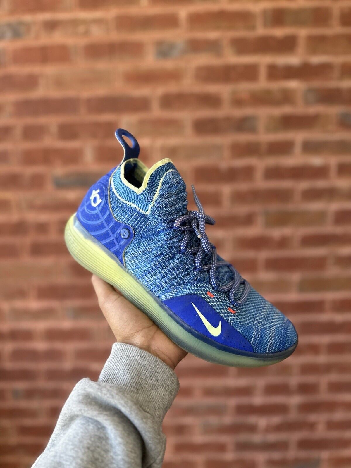 Size 10 - Nike Zoom KD 11 Paranoid