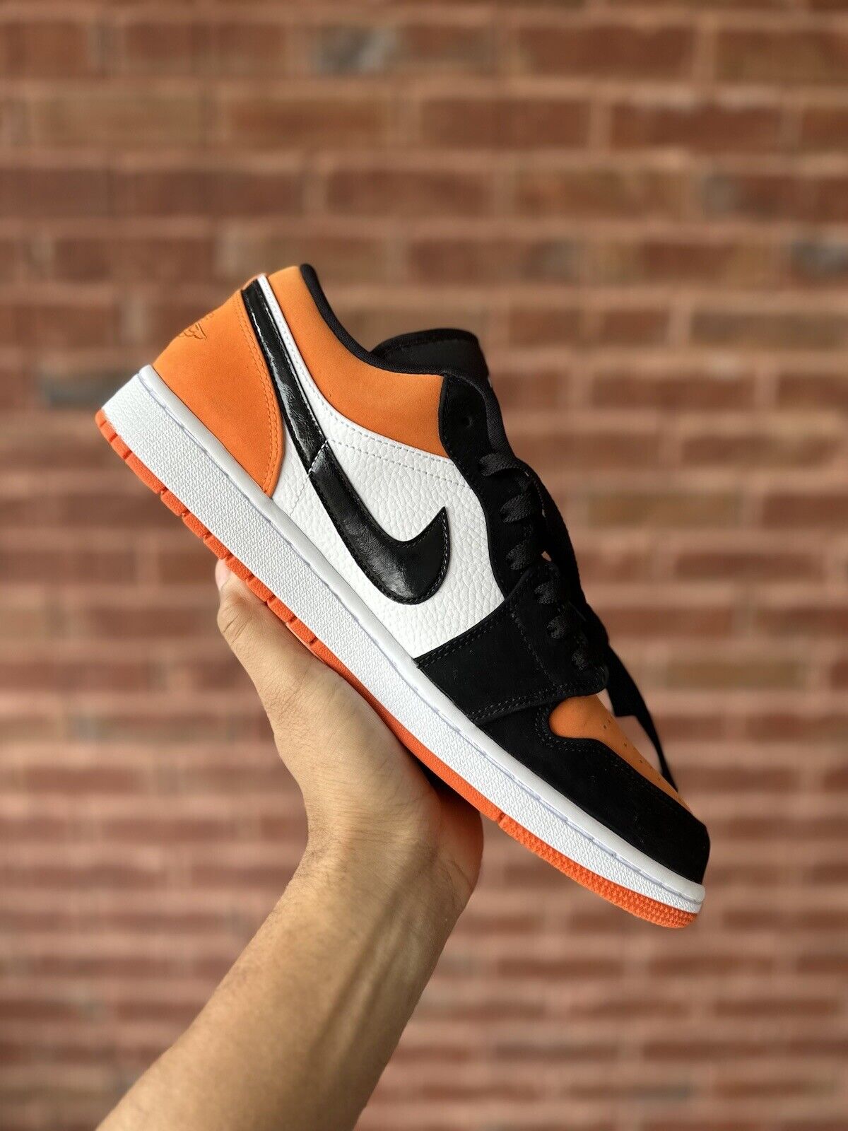 Size 11 - Air Jordan 1 Low Shattered Backboard