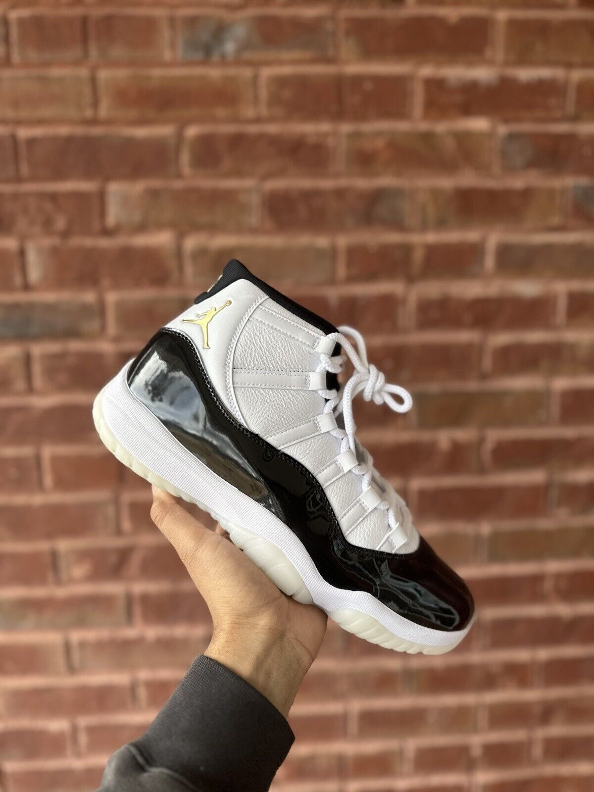 Size 11.5 - Jordan 11 Retro Mid Gratitude / Defining Moments