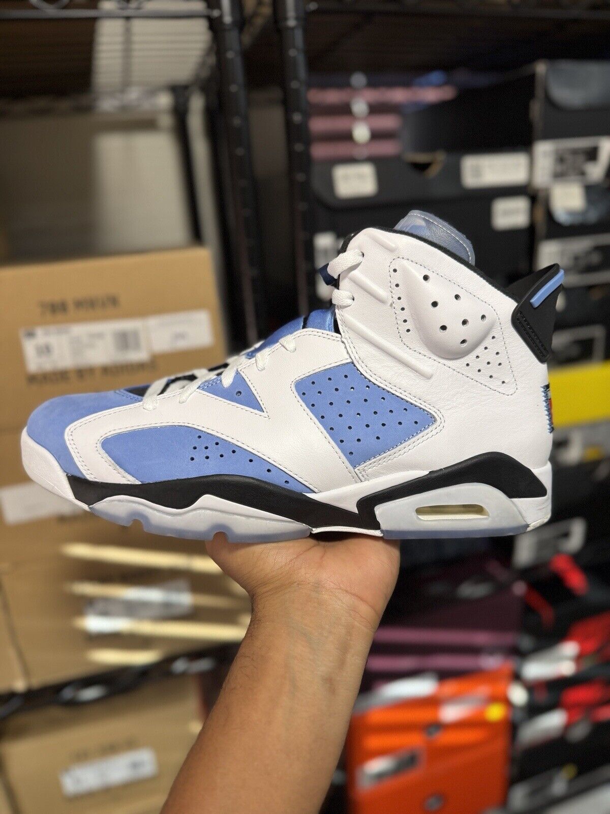 Size 13 - Jordan 6 Retro Mid UNC Home