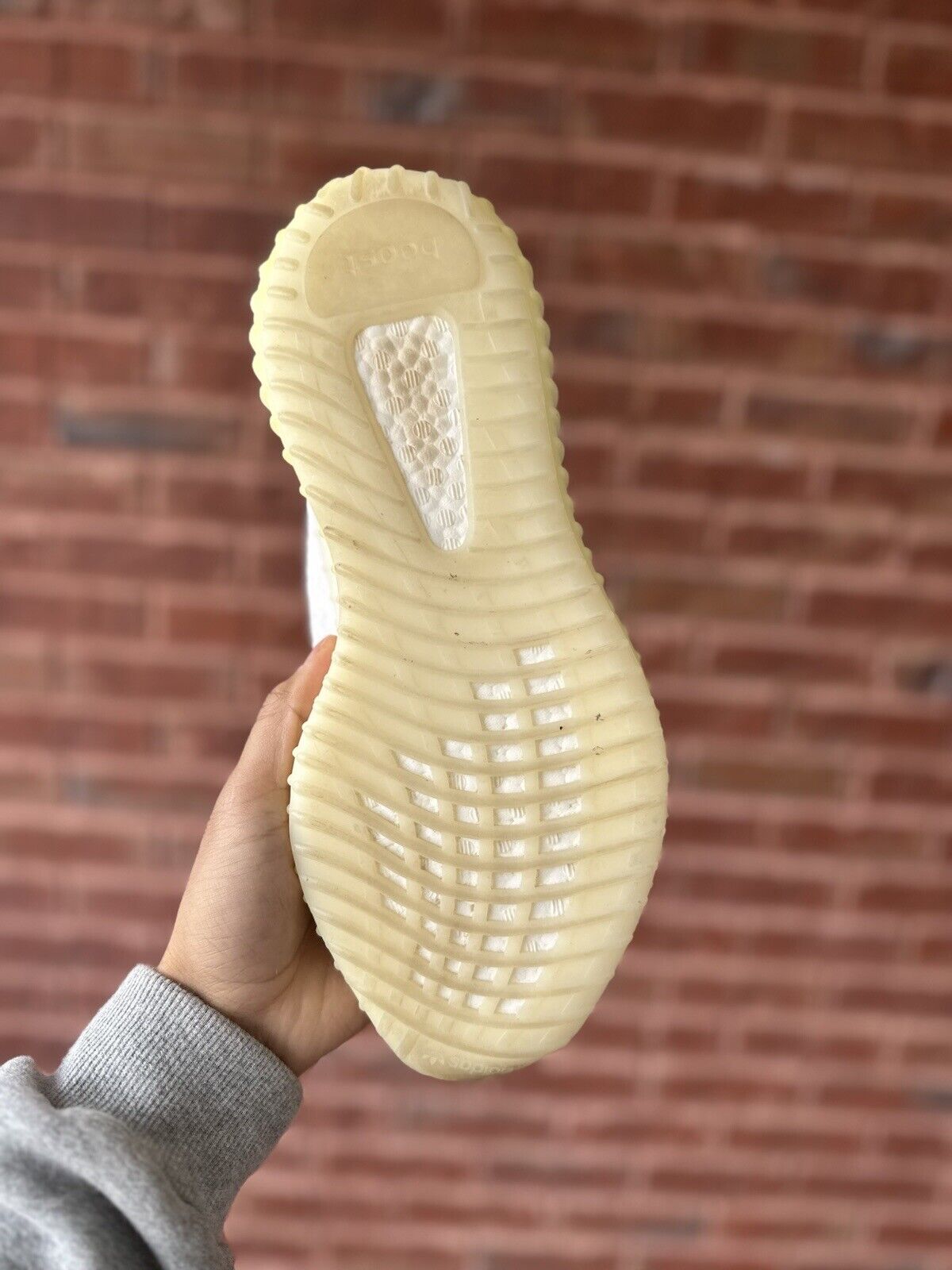 Size 11.5 - adidas Yeezy Boost 350 V2 Low Cream White / Triple White