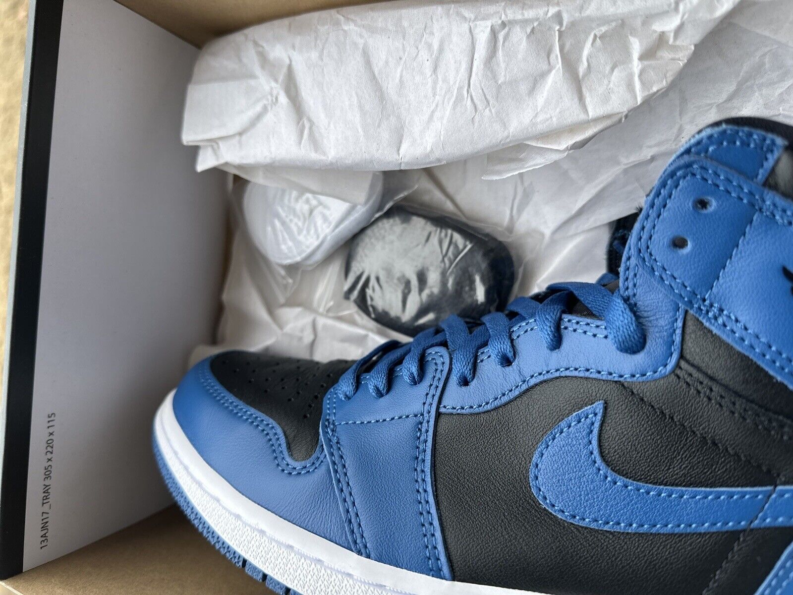 Size 9 - Jordan 1 Retro OG High Dark Marina Blue