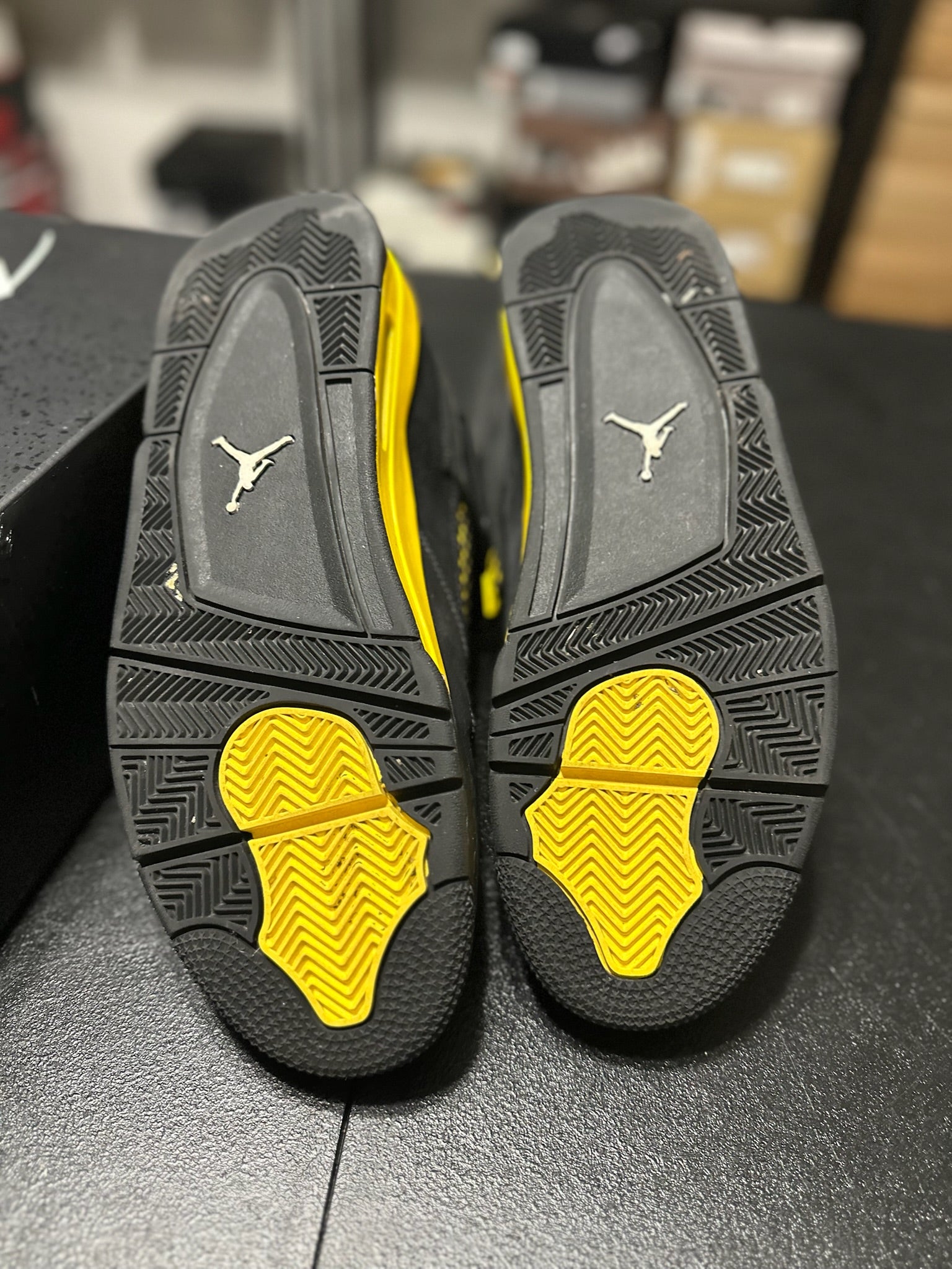 Size 12 - J4 Thunder