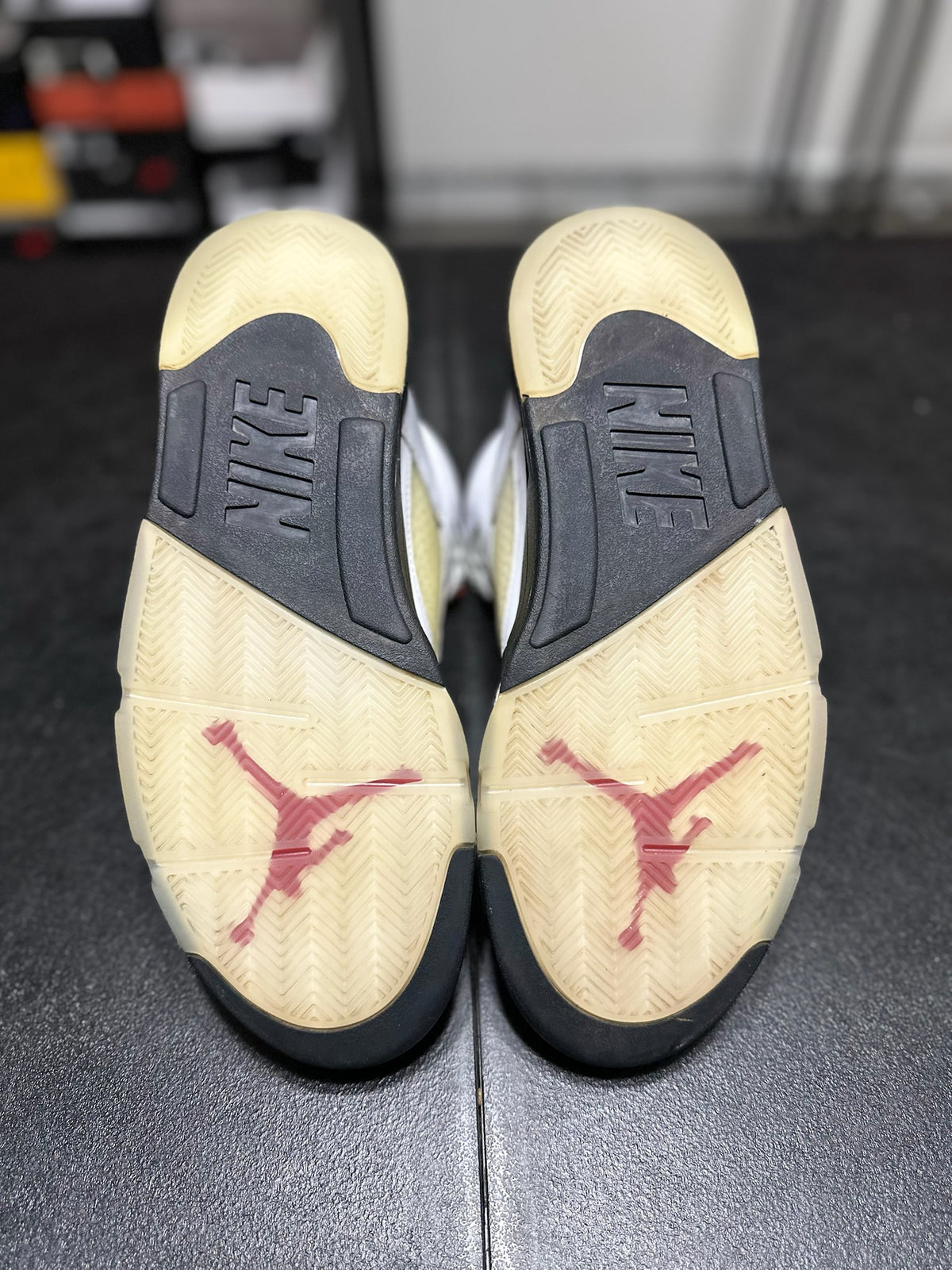 Size 10.5 - j5 fire red silver tongue