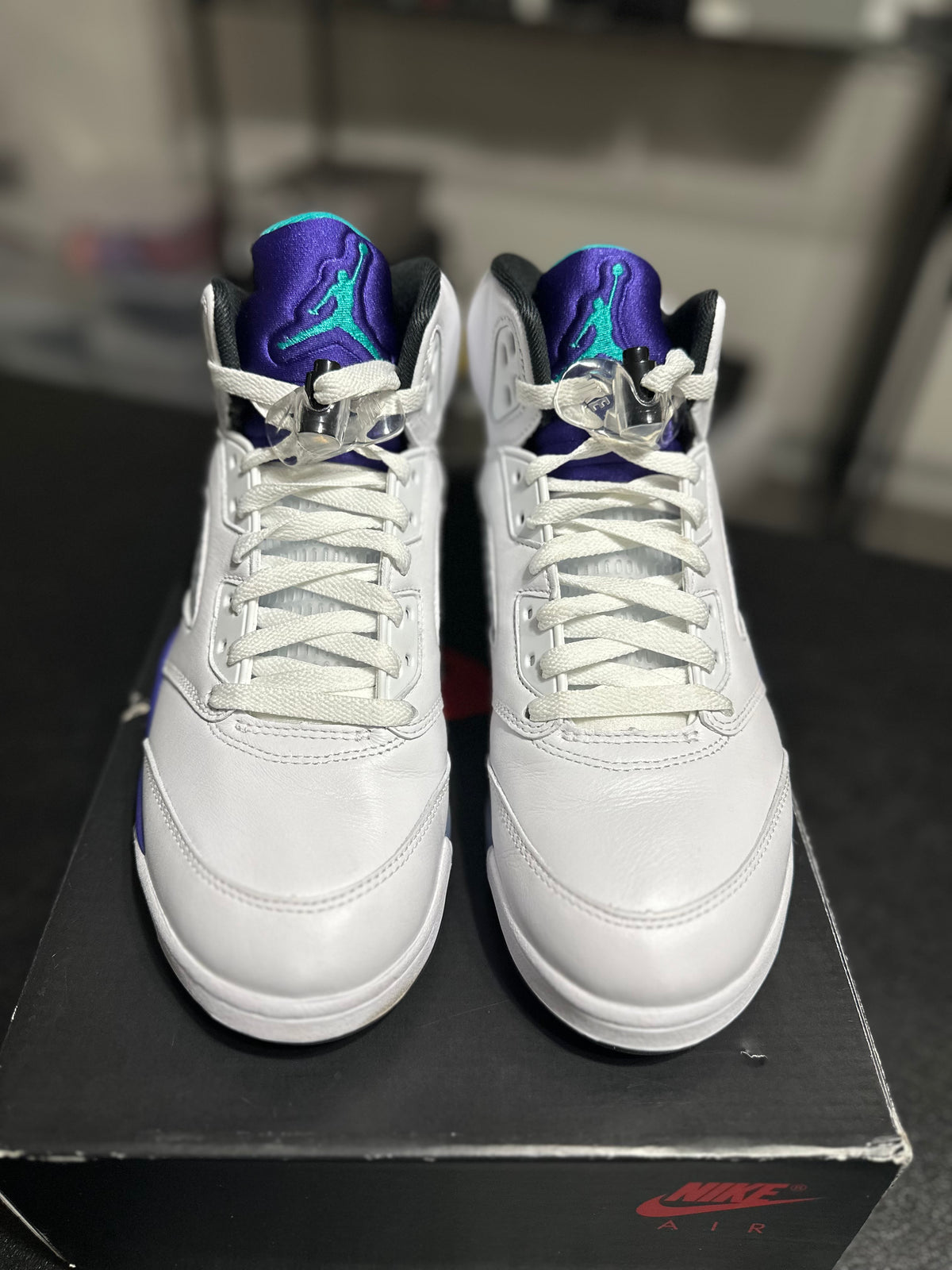 Size 8.5 - J5 white grape