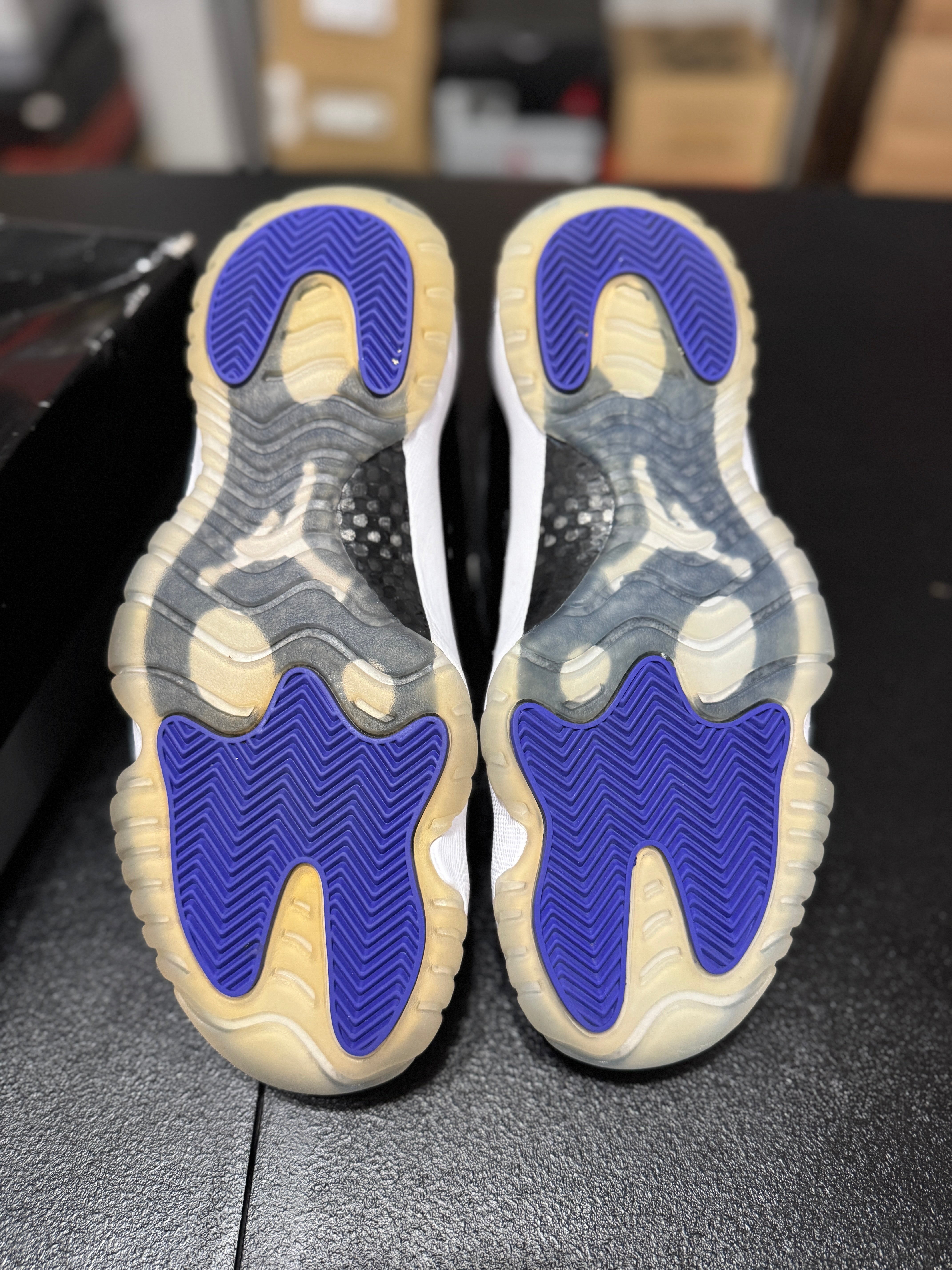 Size 8 - J11 concord