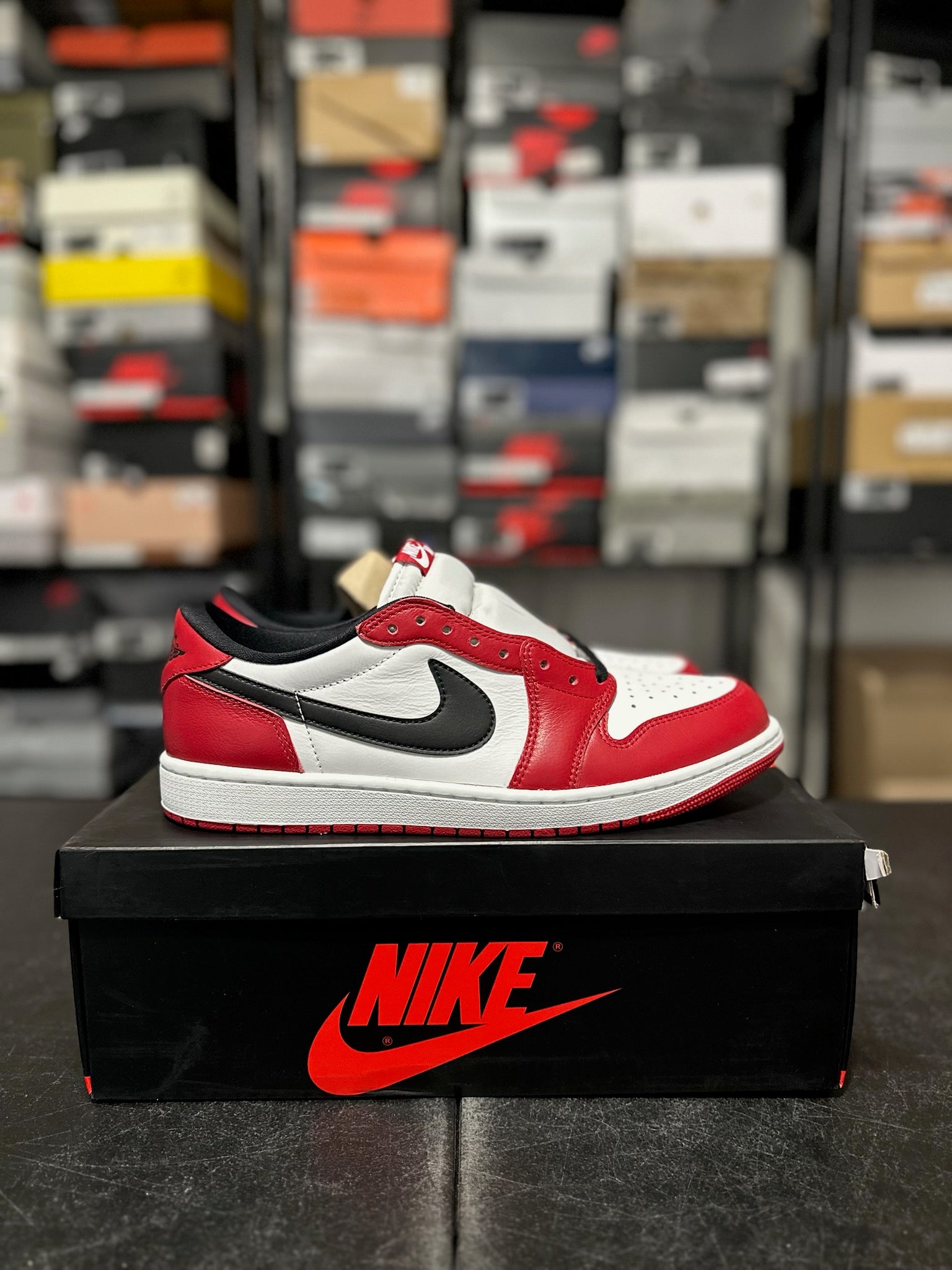 Size 11.5 - J1 Low Chicago DS