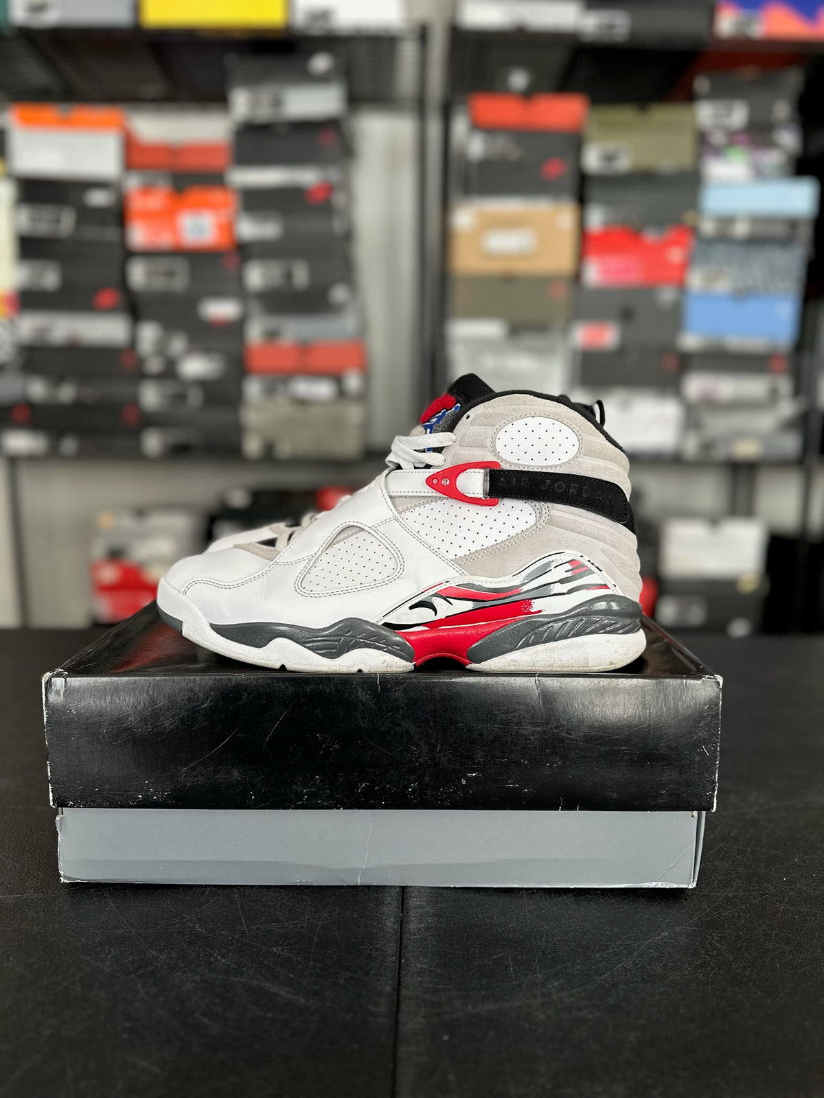 Size 12 - j8 white true red