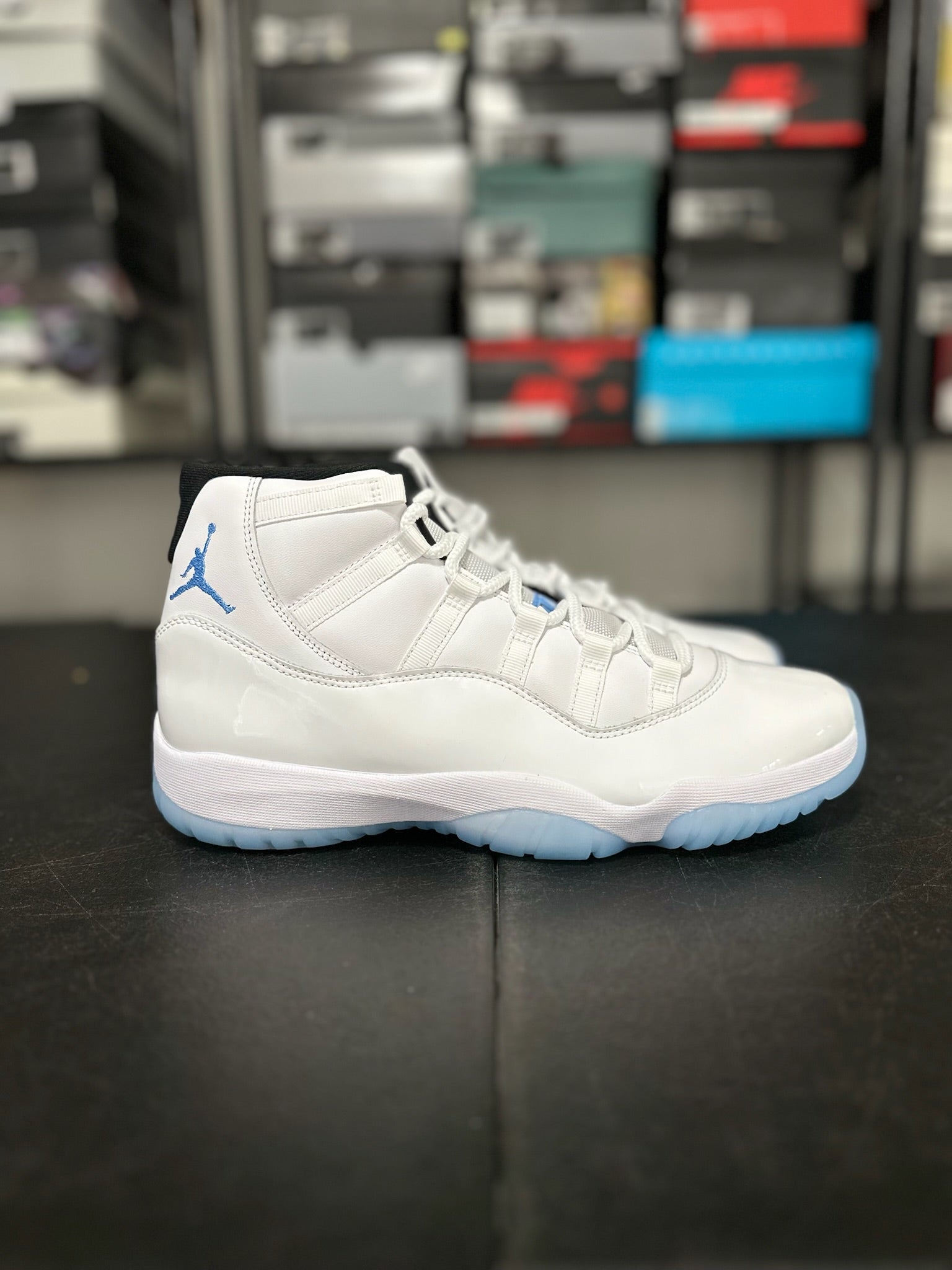 Size 10.5 - J11 Legend Blue DS