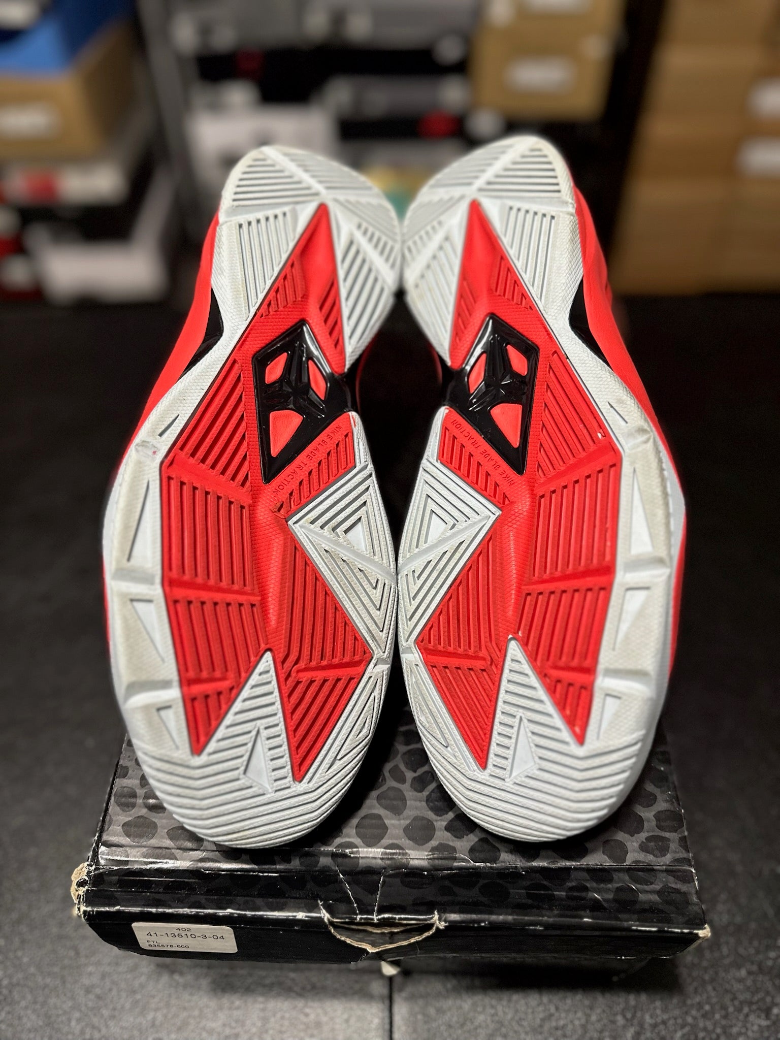 Size 12 - Kobe Venomenon 4 red