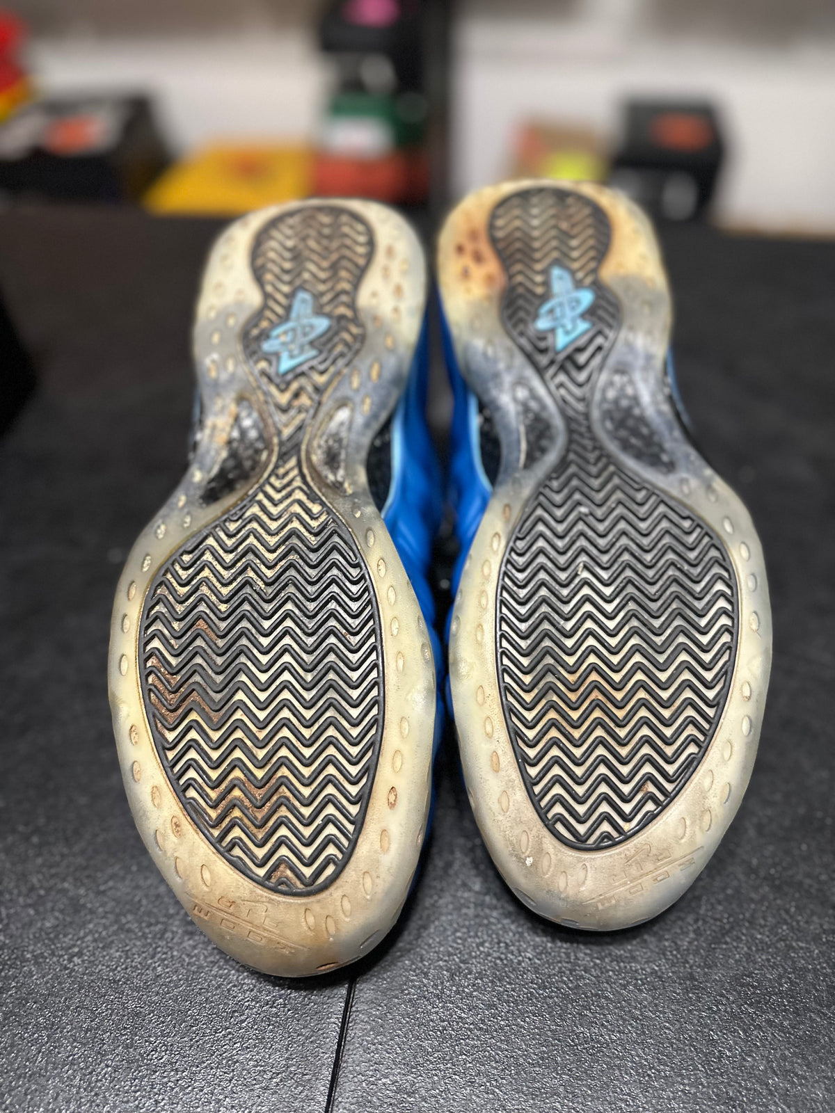 Size 11.5 - Foamposite one university blue