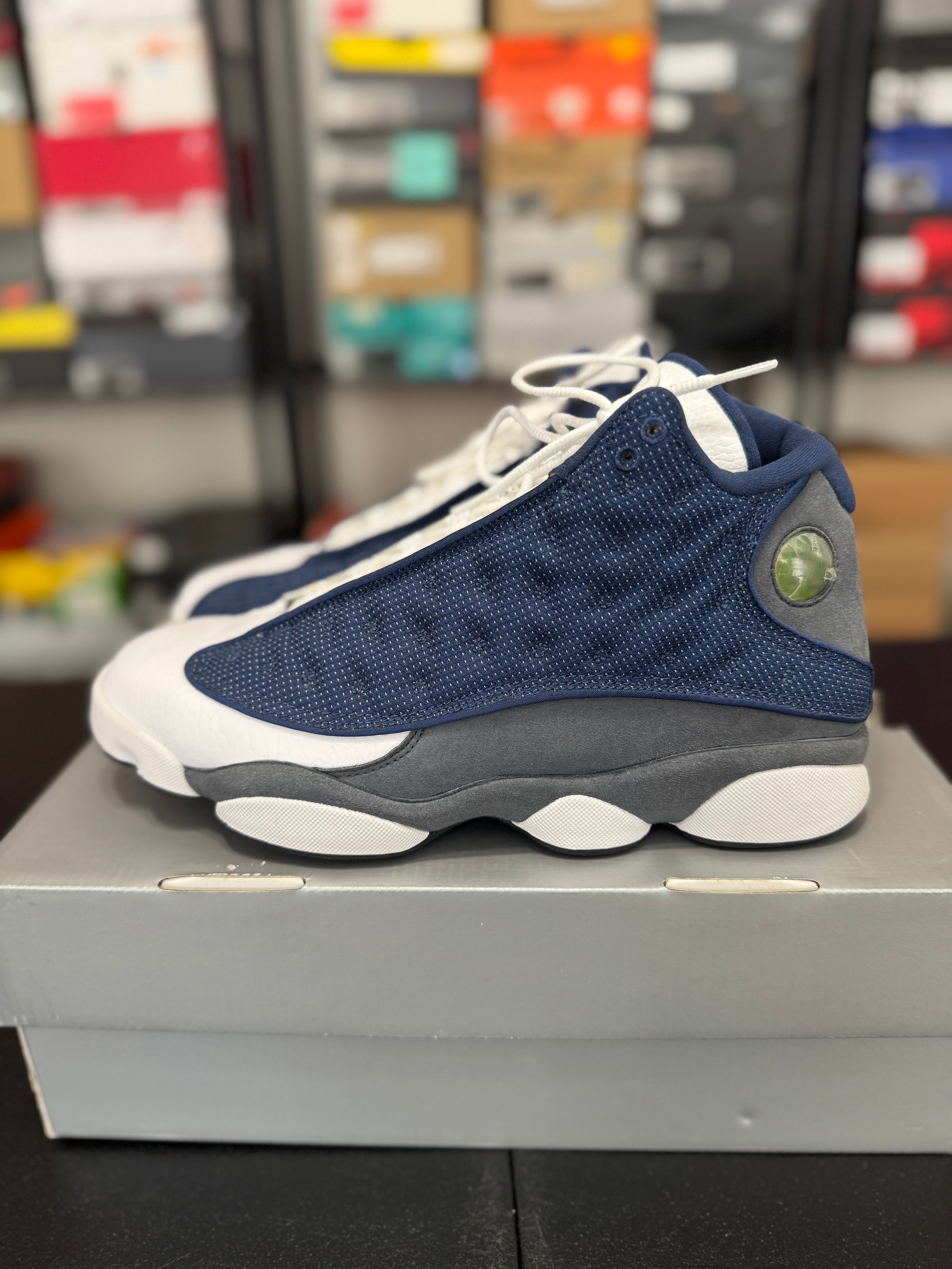 Size 10.5 - J13 flint