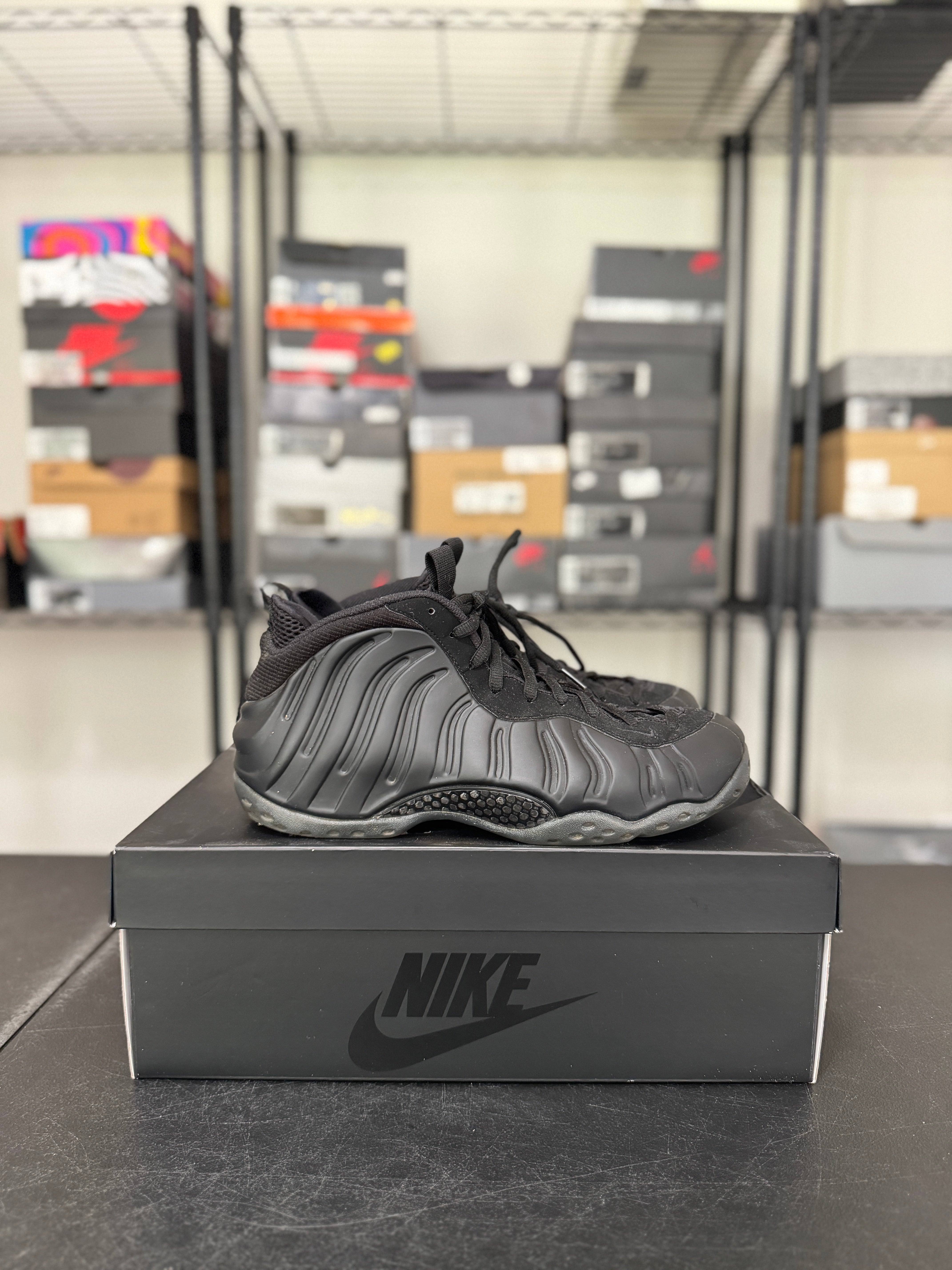 Size 11 - Foamposite one anthracite