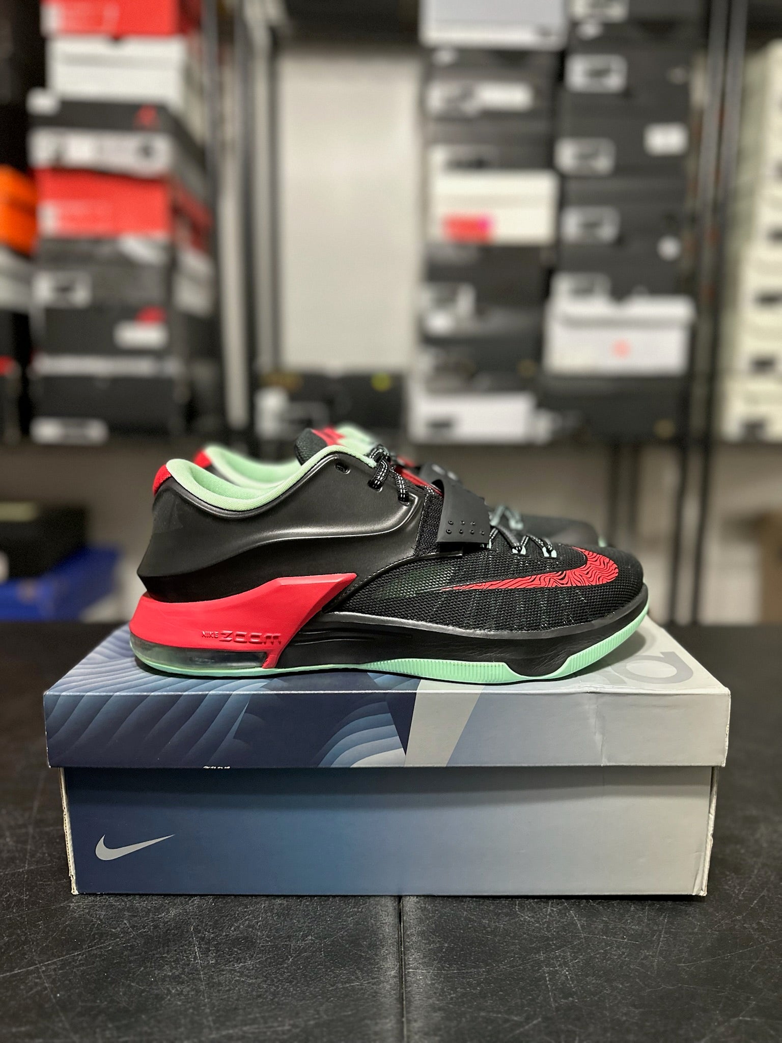 Size 10.5 - KD 7 Good Apples