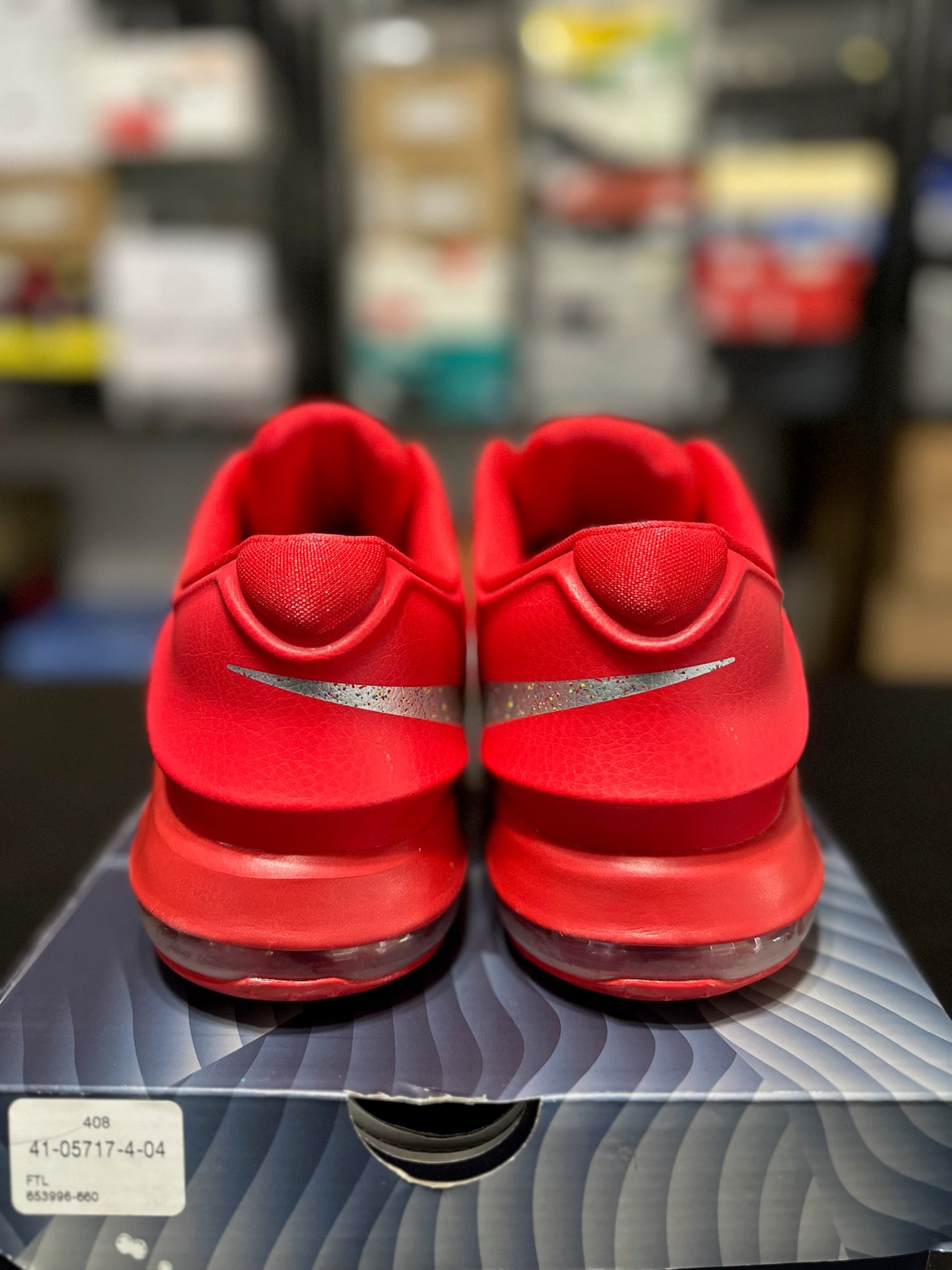 Size 9 - KD 7 Global Game