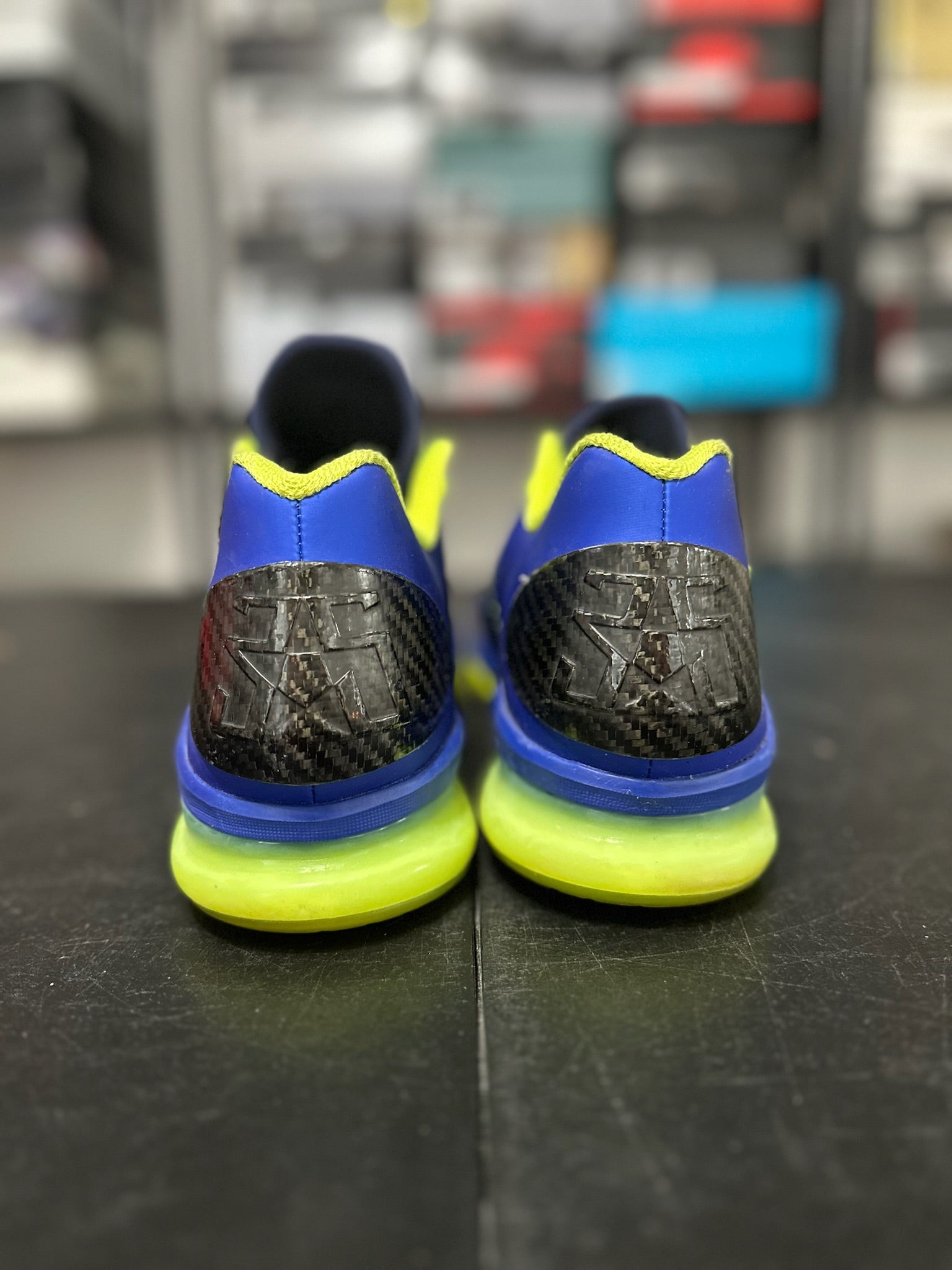 Size 12 - KD 5 Elite Superhero