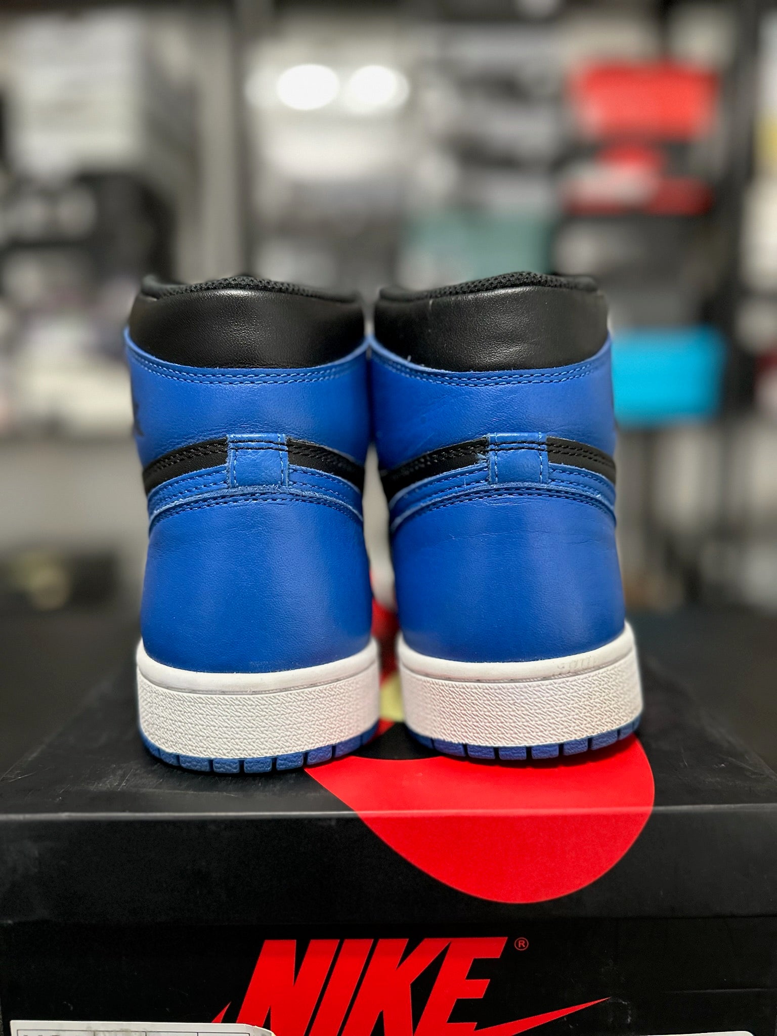 Size 8.5 - J1 Royal
