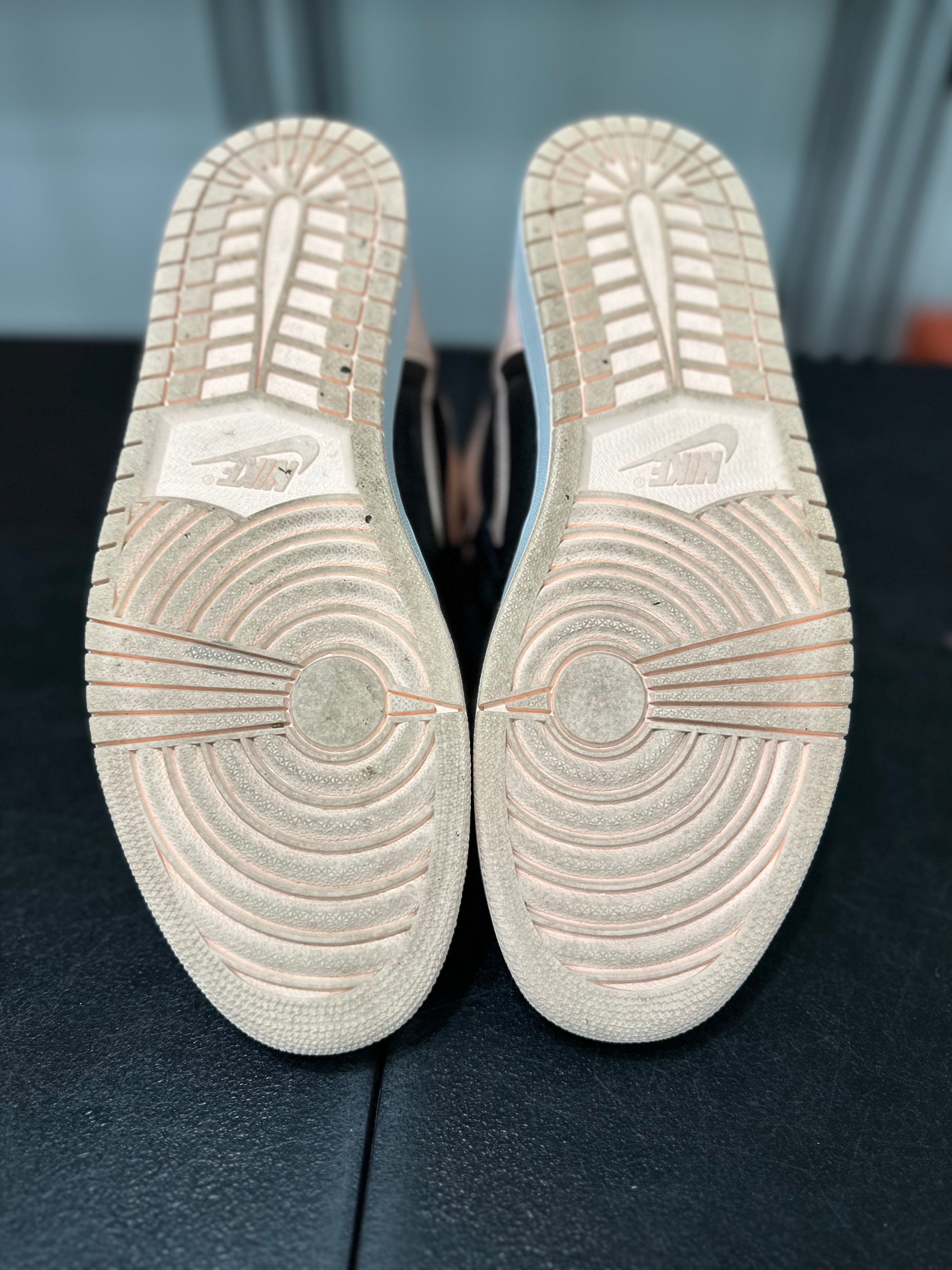 Size 13 - J1 crimson tint