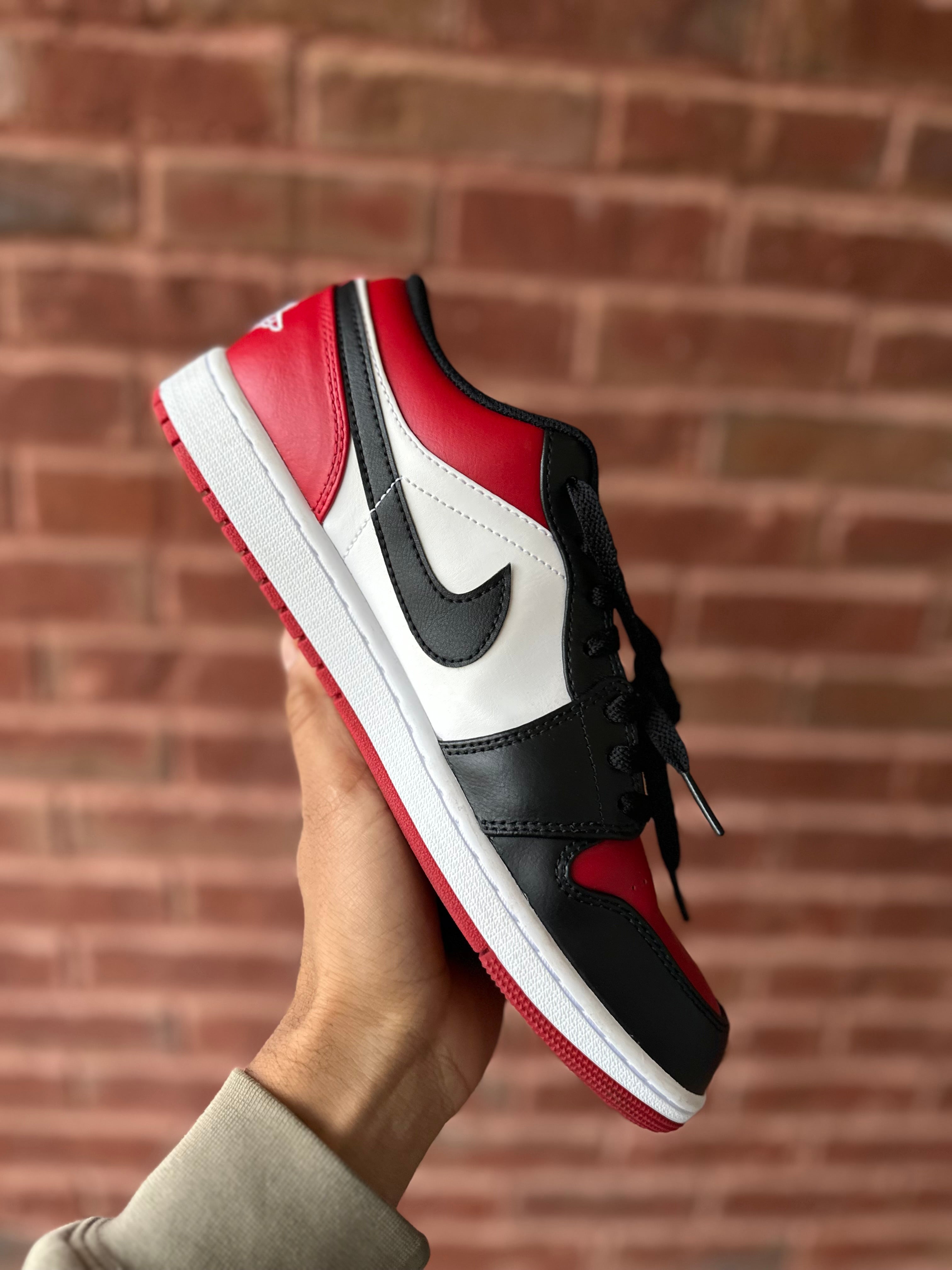 Size 10 - J1 low bred toe