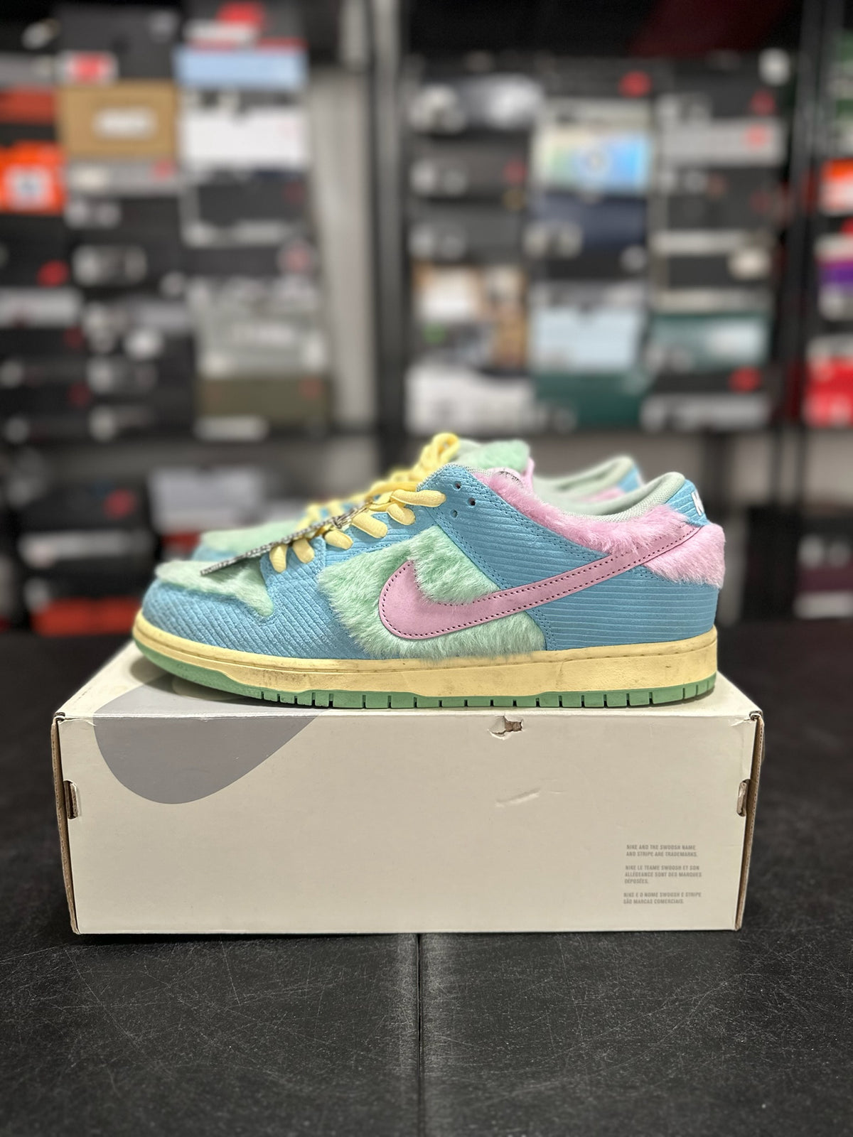 Size 12 - sb dunk low verdy visty