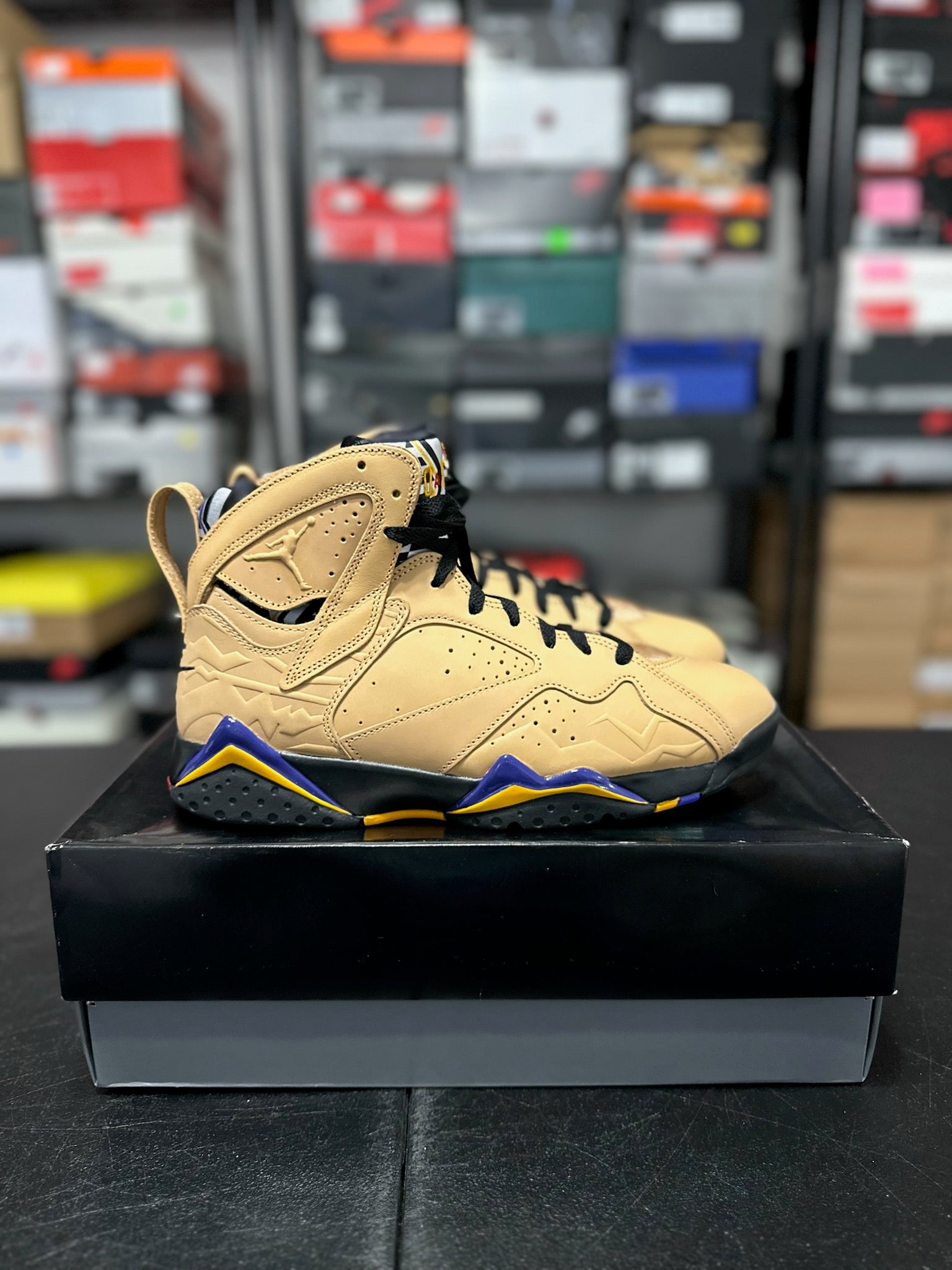 Size 10 - J7 Vachetta Tan DS