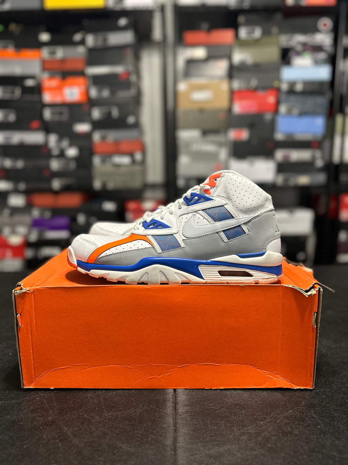 Size 13 - Air trainer SC high auburn