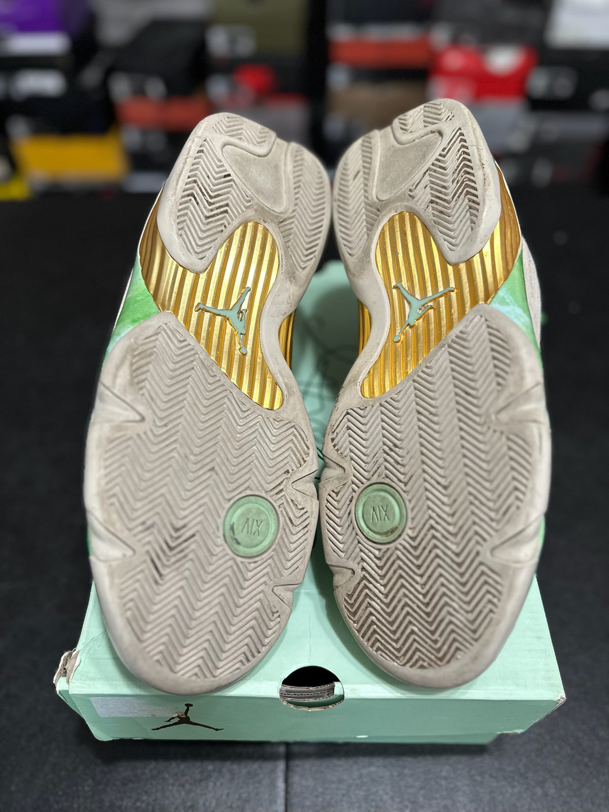Size 13 - (14.5W) j14 aleali may fortune
