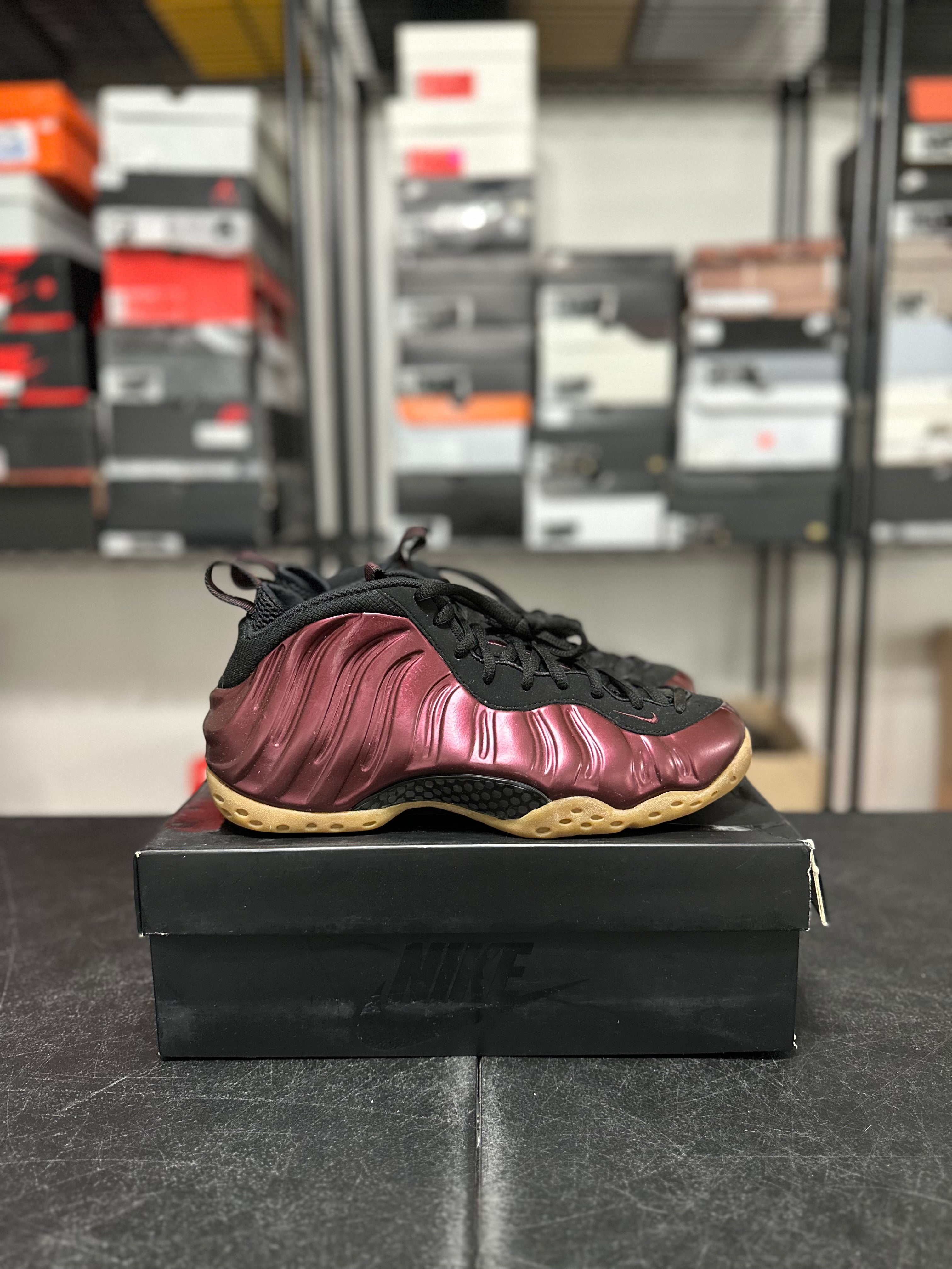 Size 10.5 - Foamposite one maroon