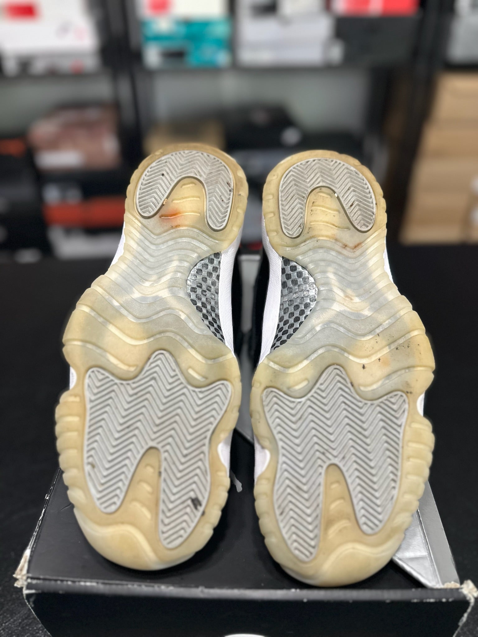 Size 10 - J11 Jubilee 25th Anniversary
