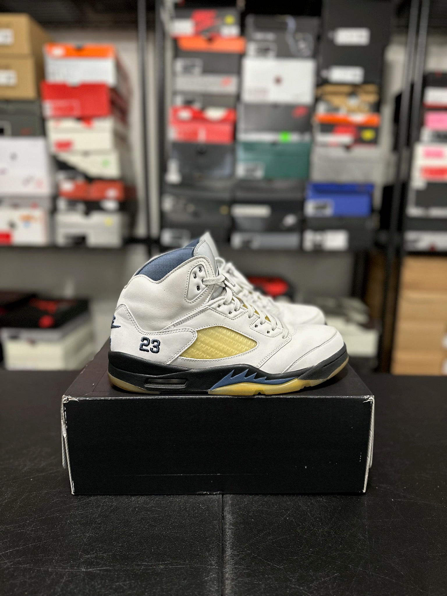 Size 10.5 - (12W) J5 ama dawn