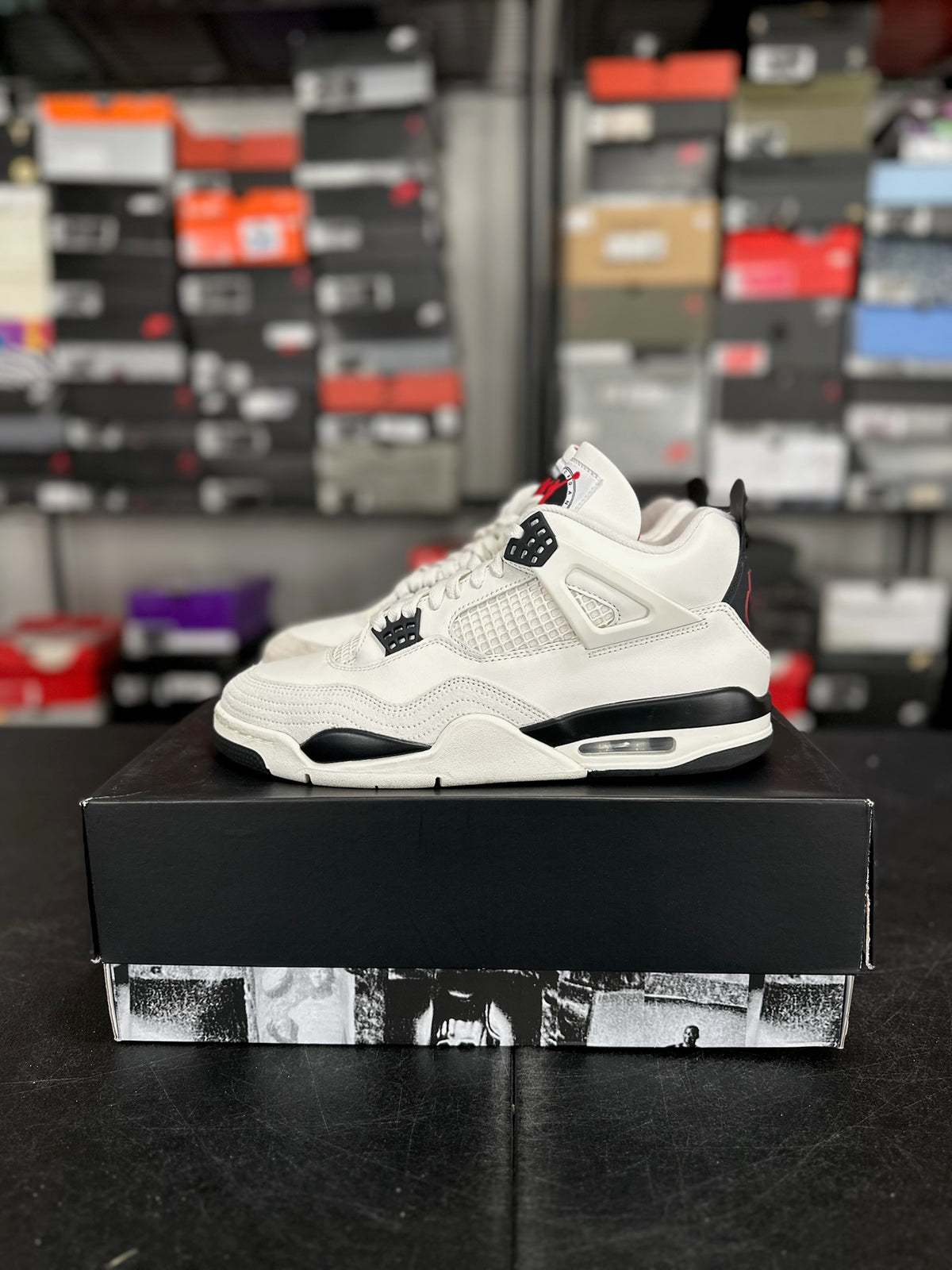 Size 11.5 - j4 flight club
