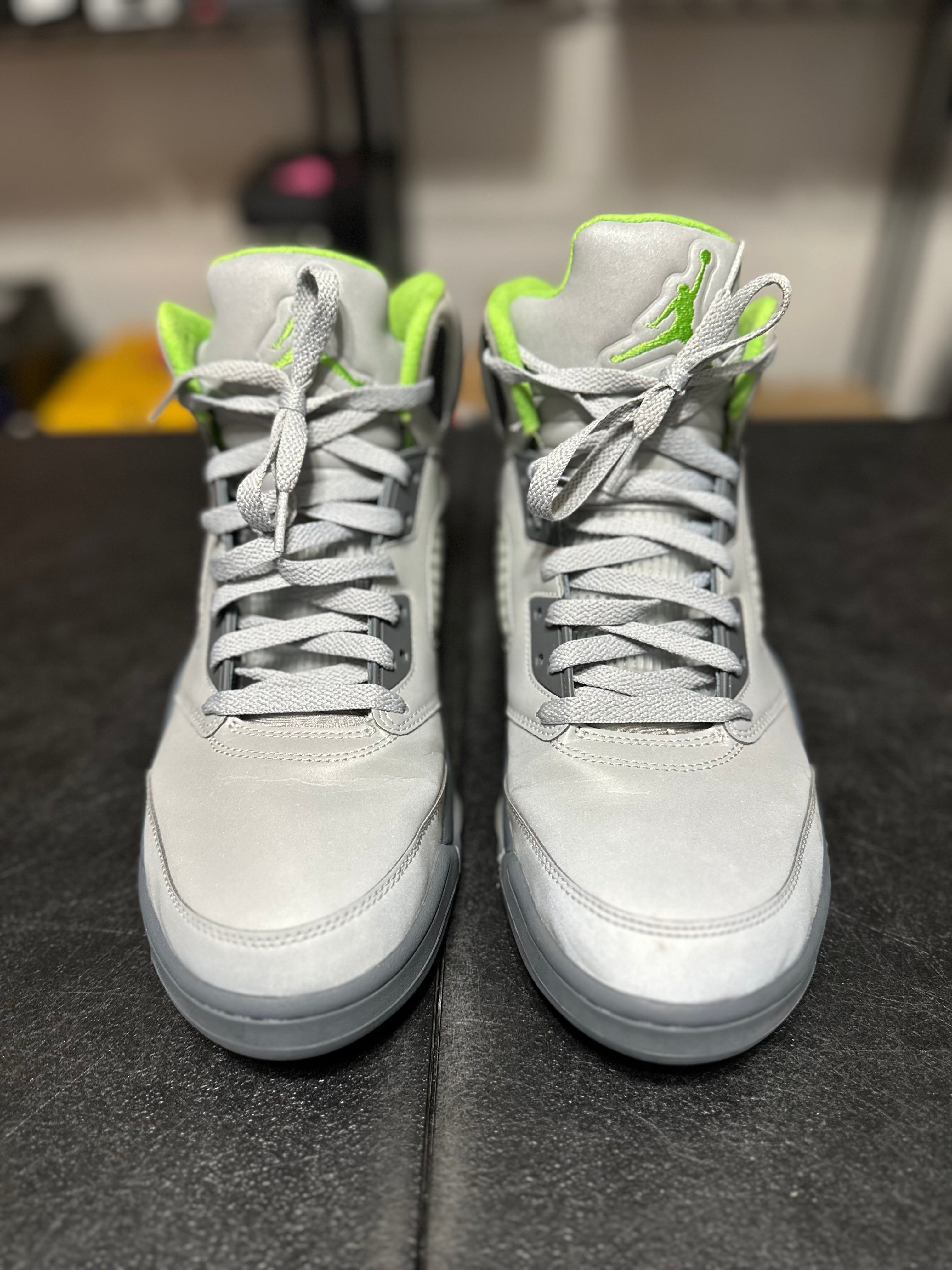 Size 11.5 - J5 green bean