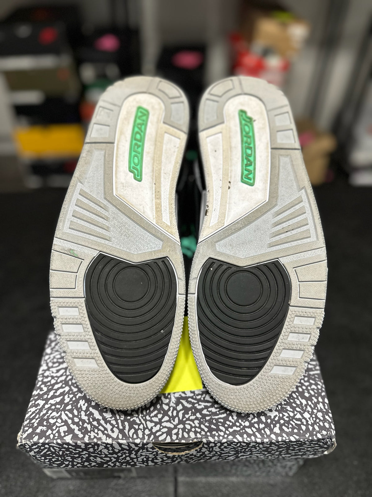 Size 11 - J3 Green Glow