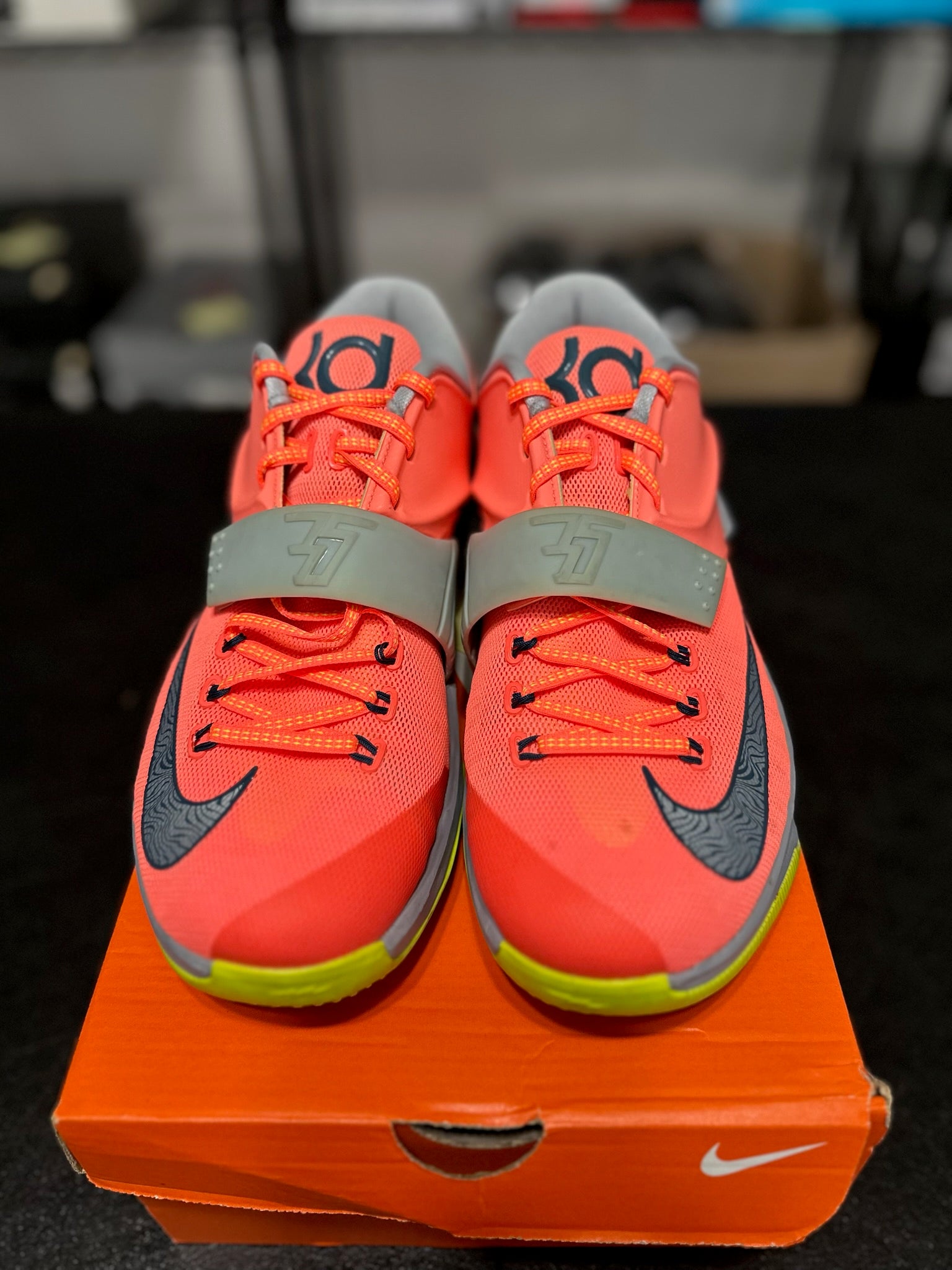 Size 10.5 - KD 7 35,000 Degrees
