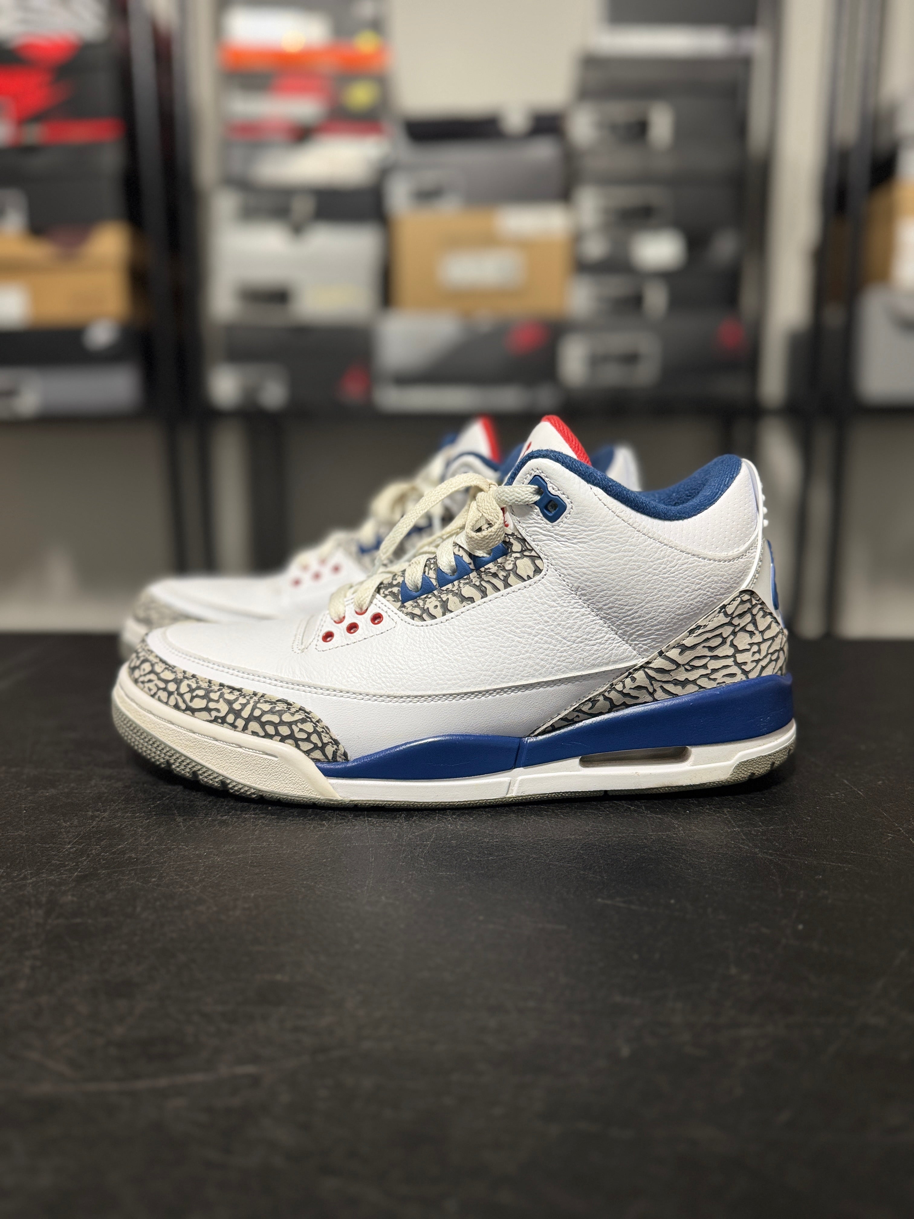 Size 11.5 - J3 true blue 2016