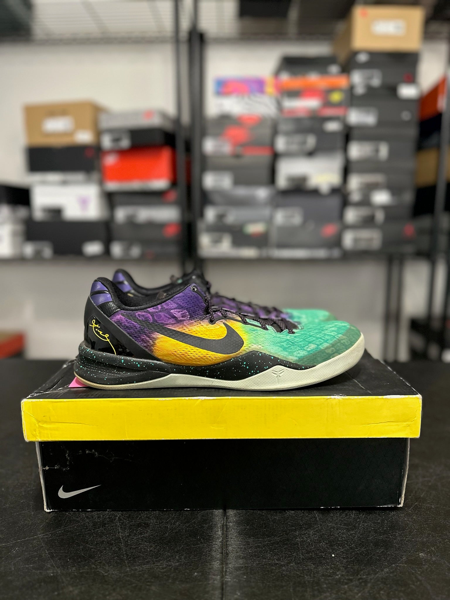 Size 13 - Kobe 8 Easter