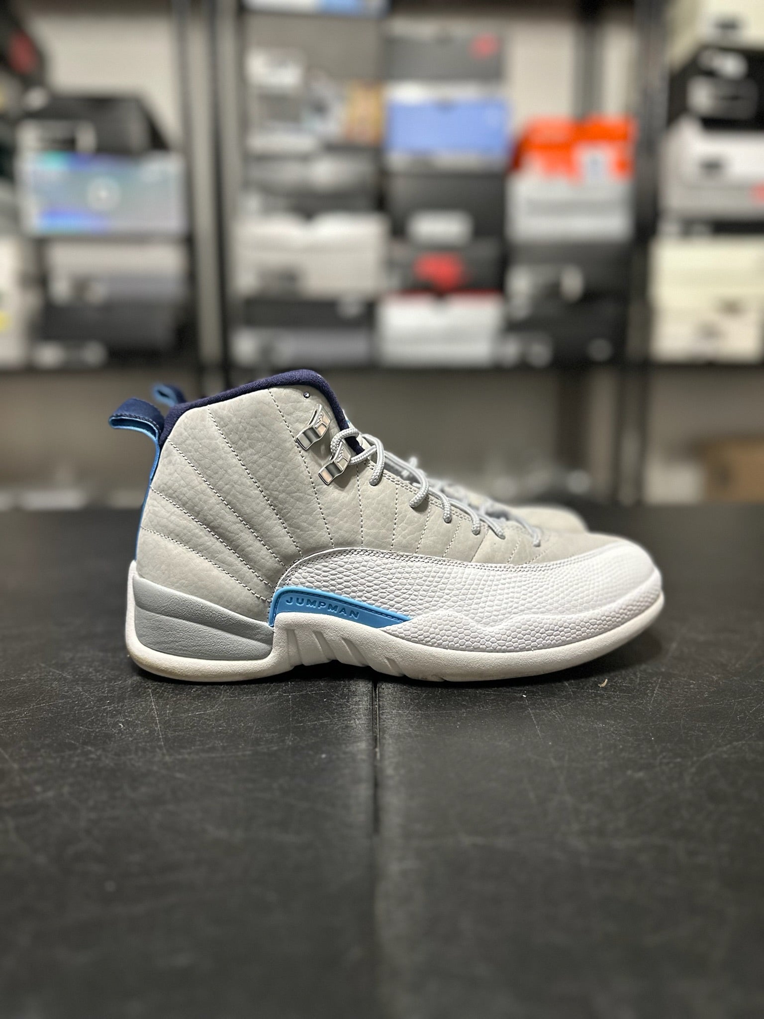 Size 9 - J12 Grey University Blue