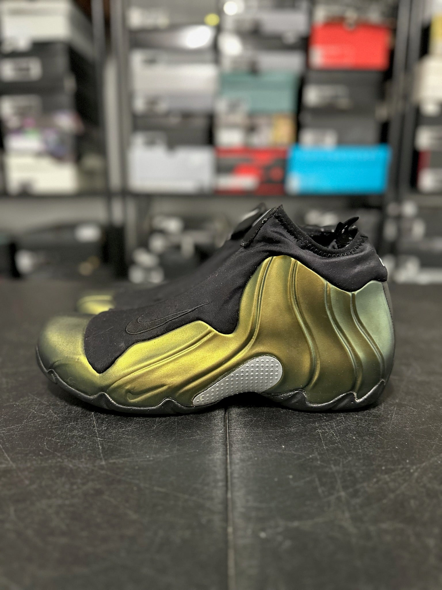 Size 13 - Flightposite Metallic Gold