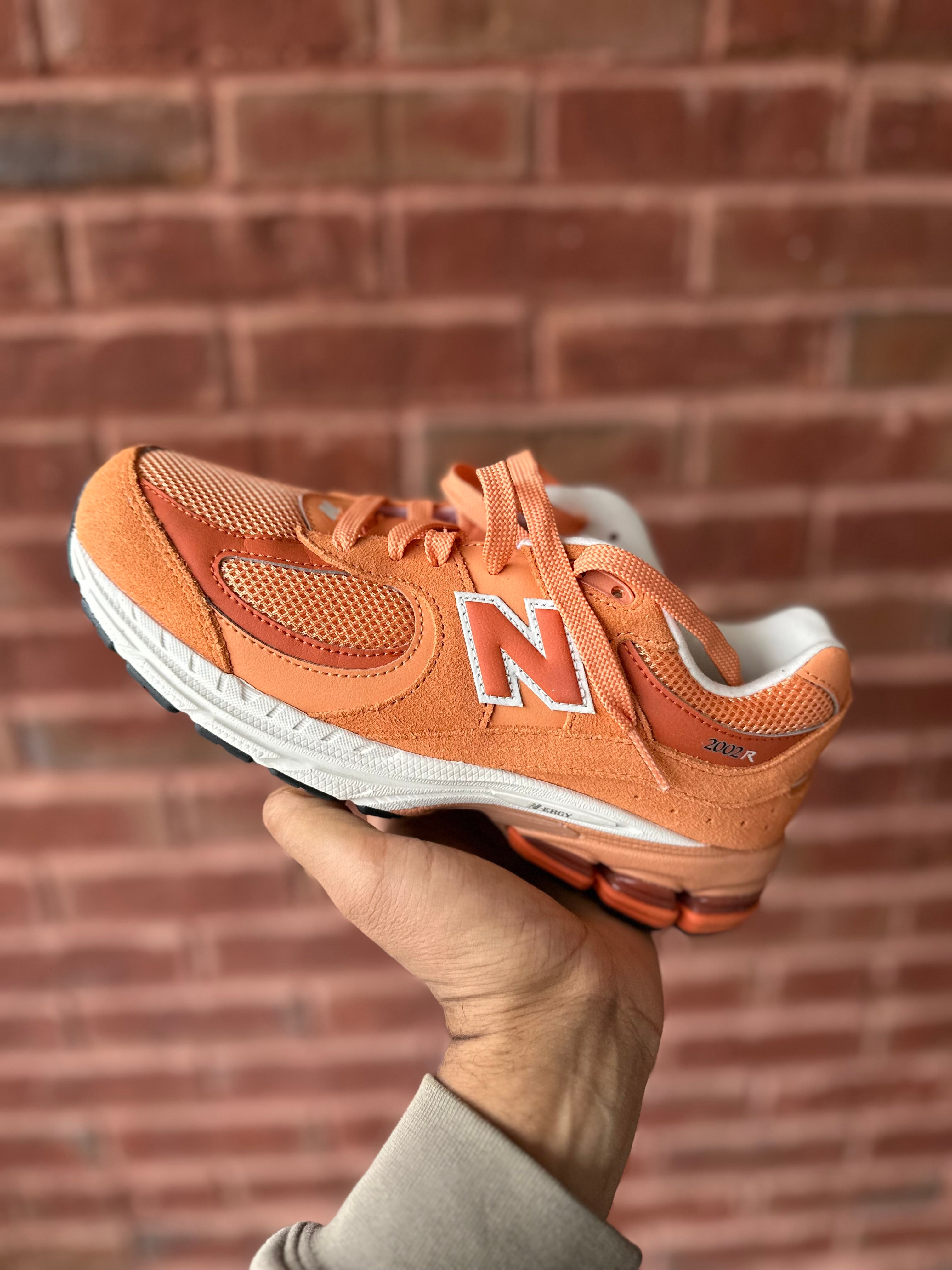 Size 6 - NB 2002r copper infield clay