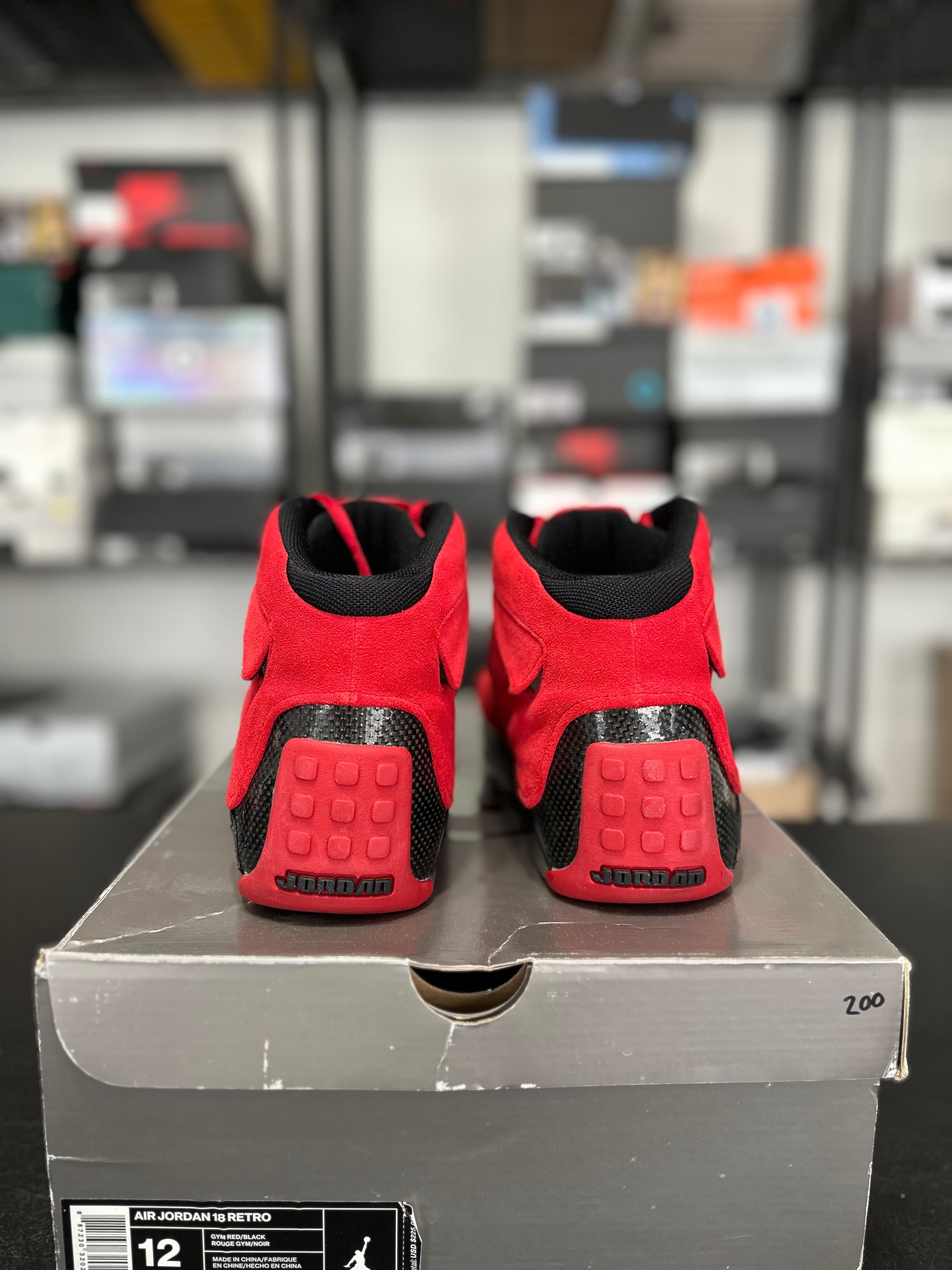 Size 12 - J18 toro