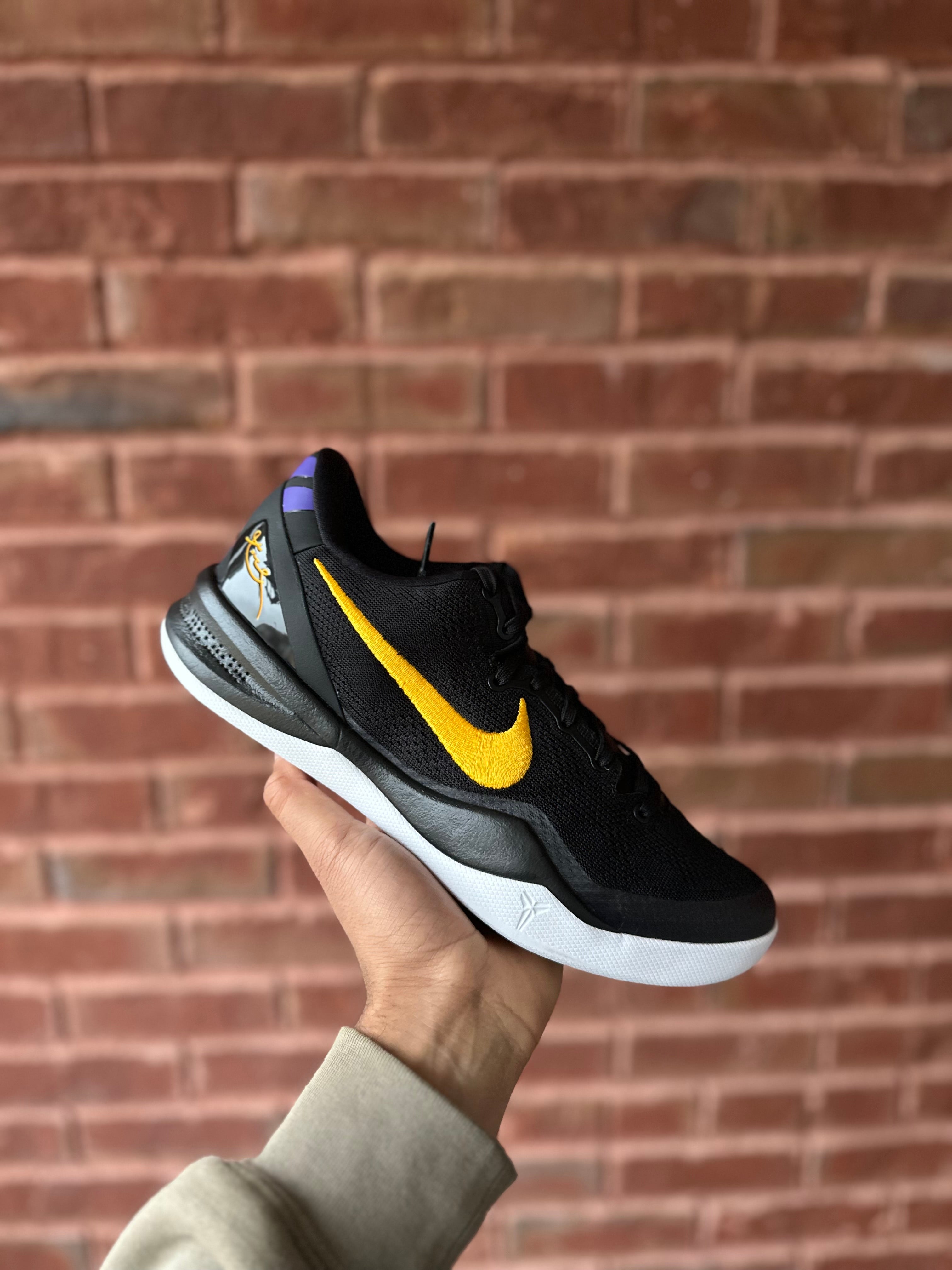 Size 9 - Kobe 8 protro lakers