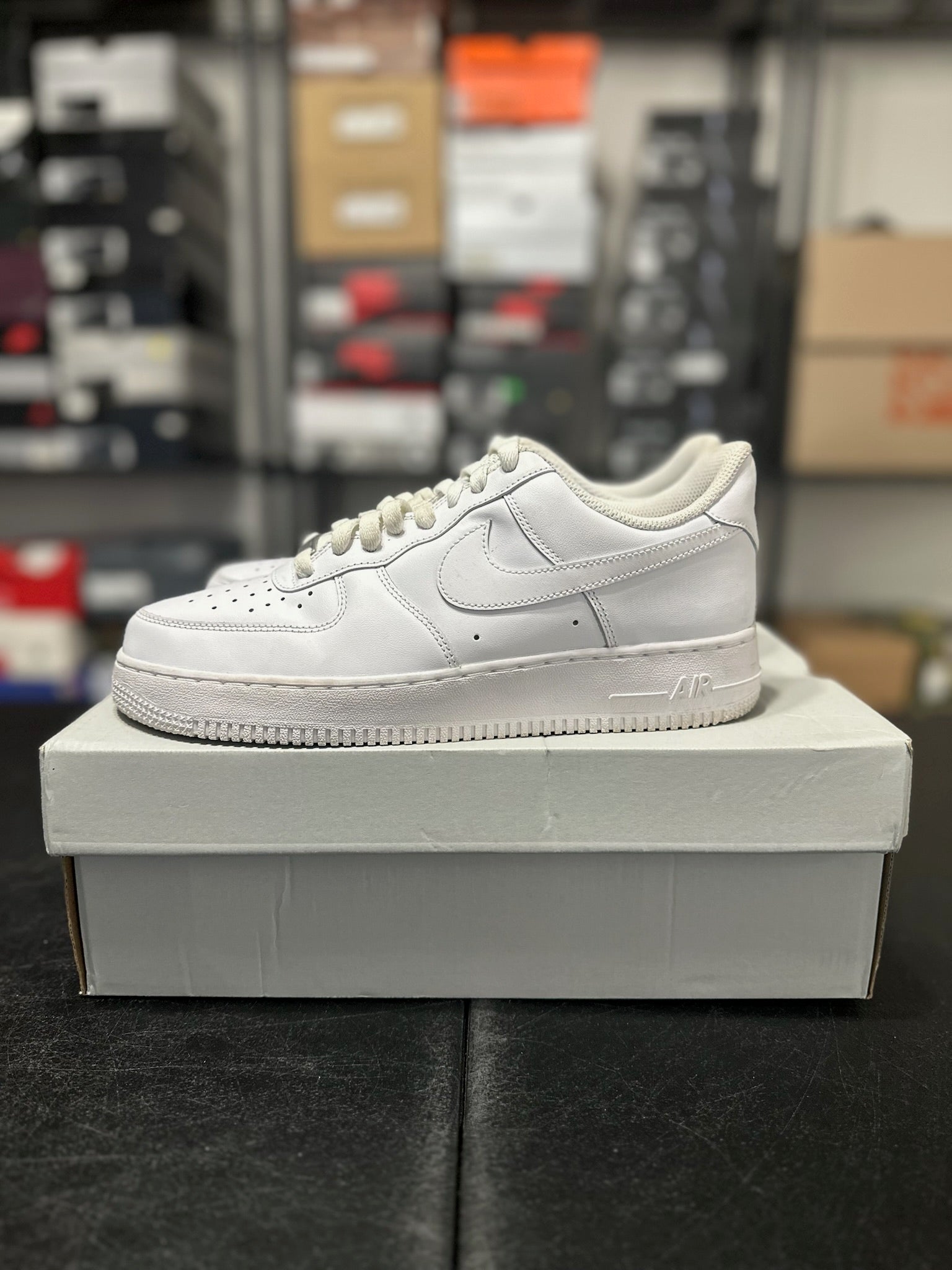 Size 8.5 - AF 1 White