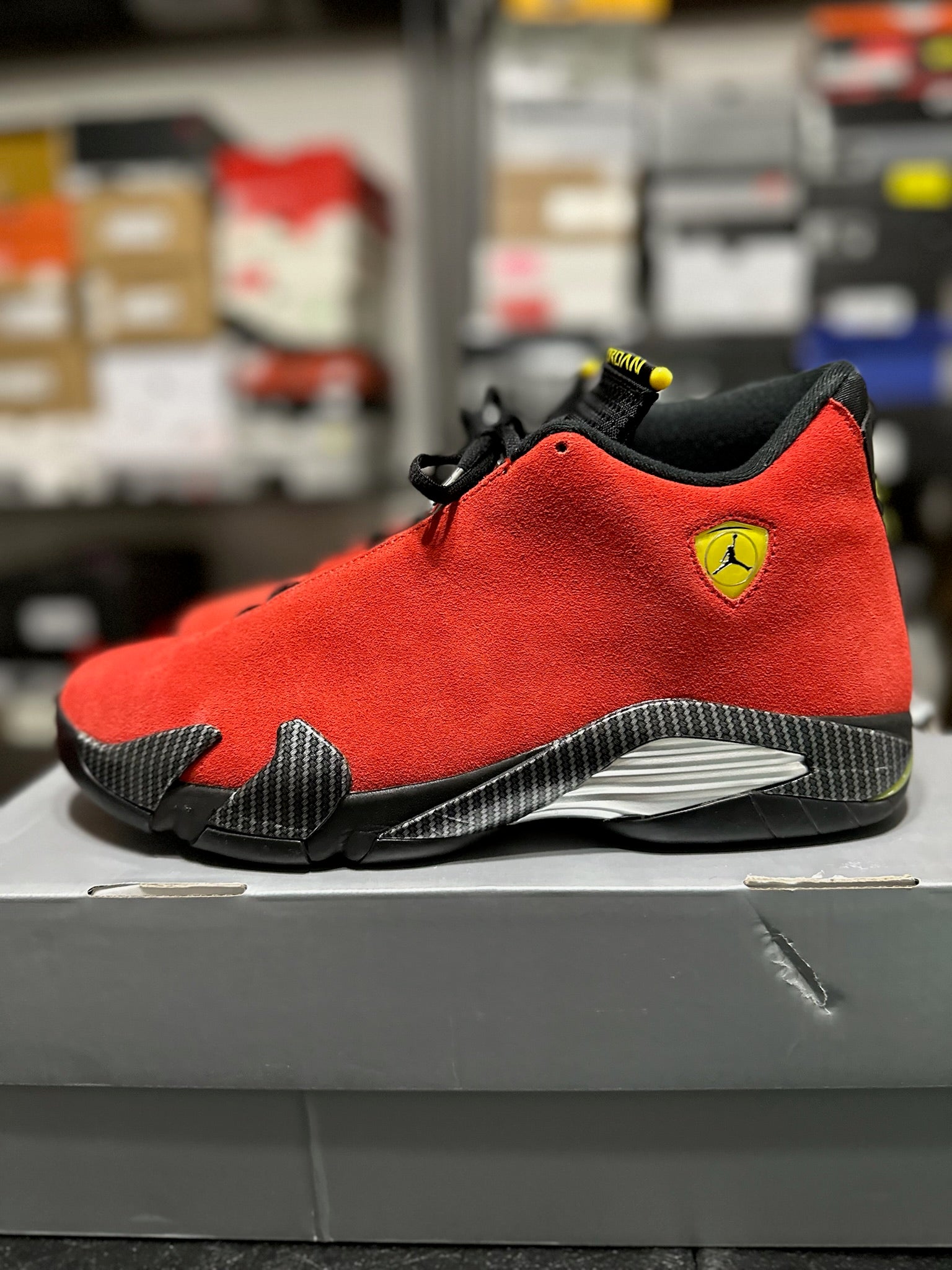 Size 12 - J14 Ferrari