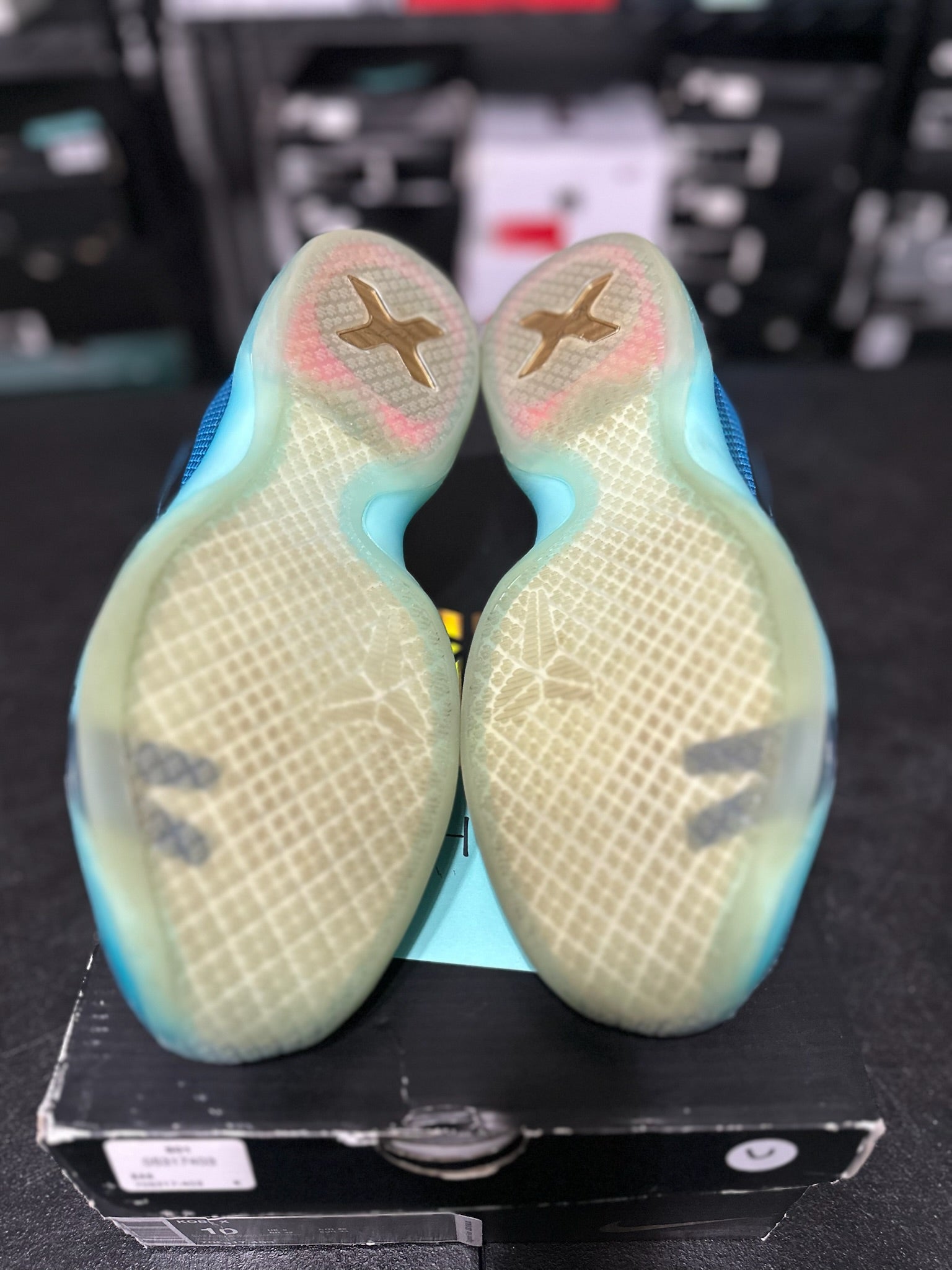 Size 10 - Kobe 10 5AM Flight