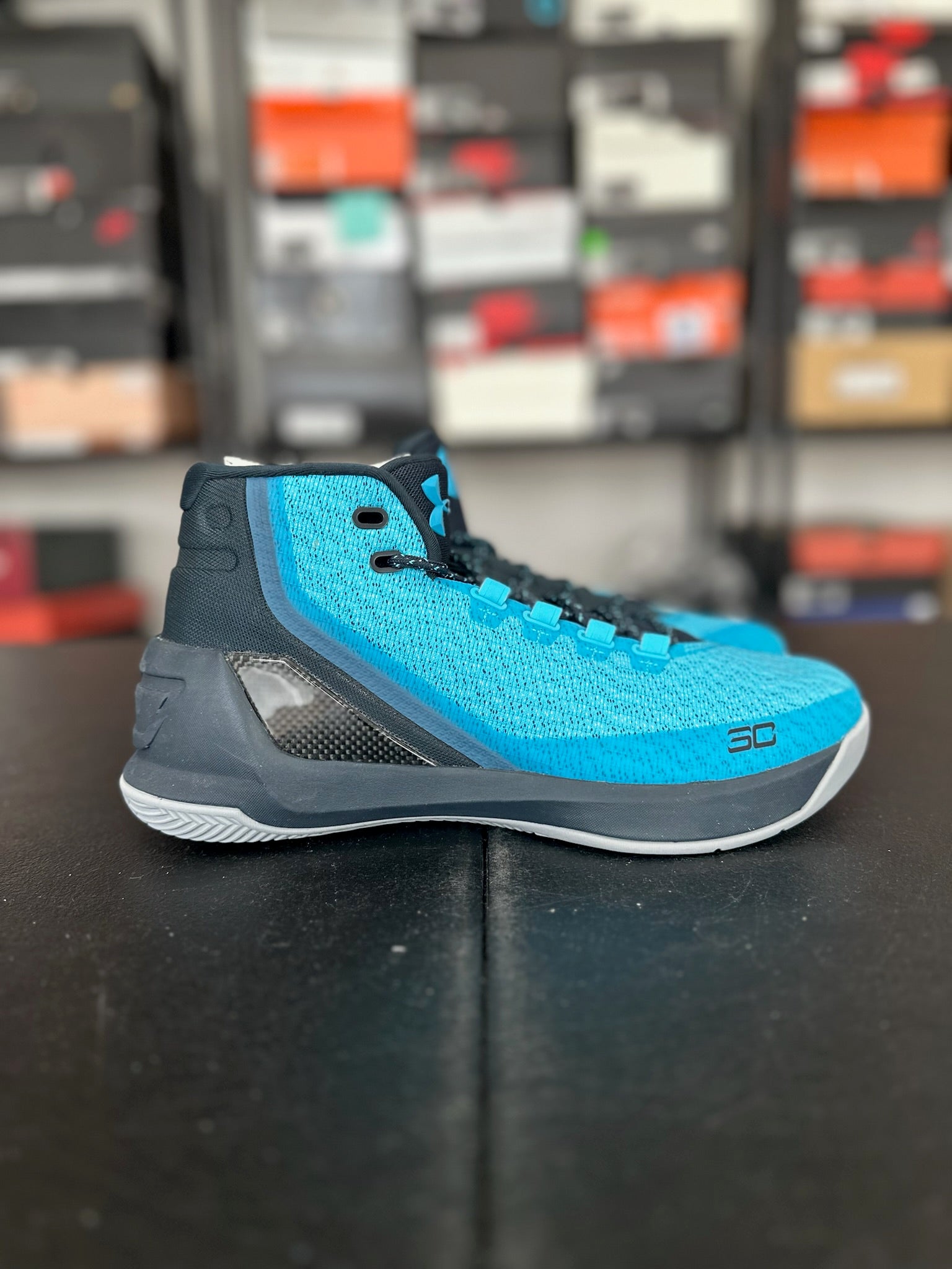 Size 9.5 - Curry 3 Peacock Blue DS