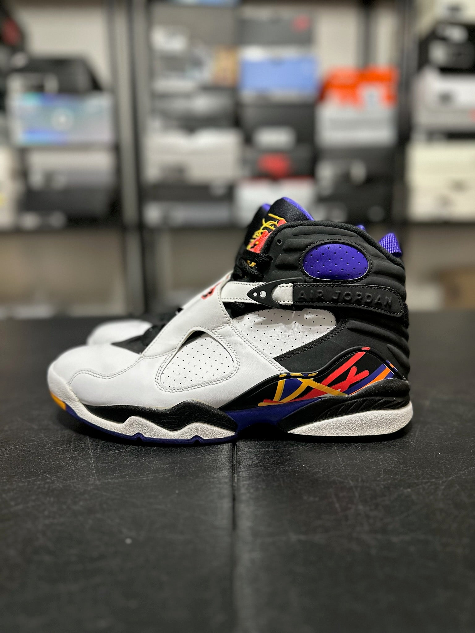 Size 9 - J8 Three Peat