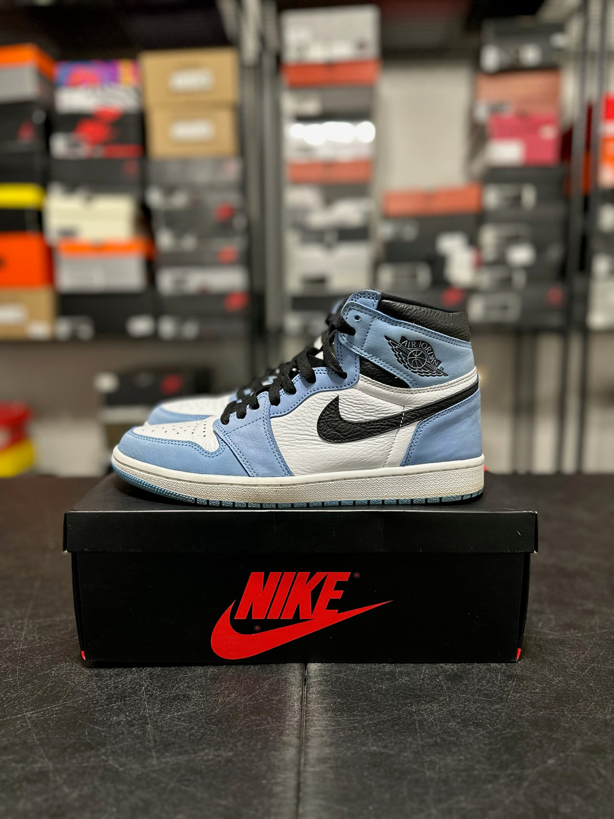 Size 9.5 - J1 High University Blue