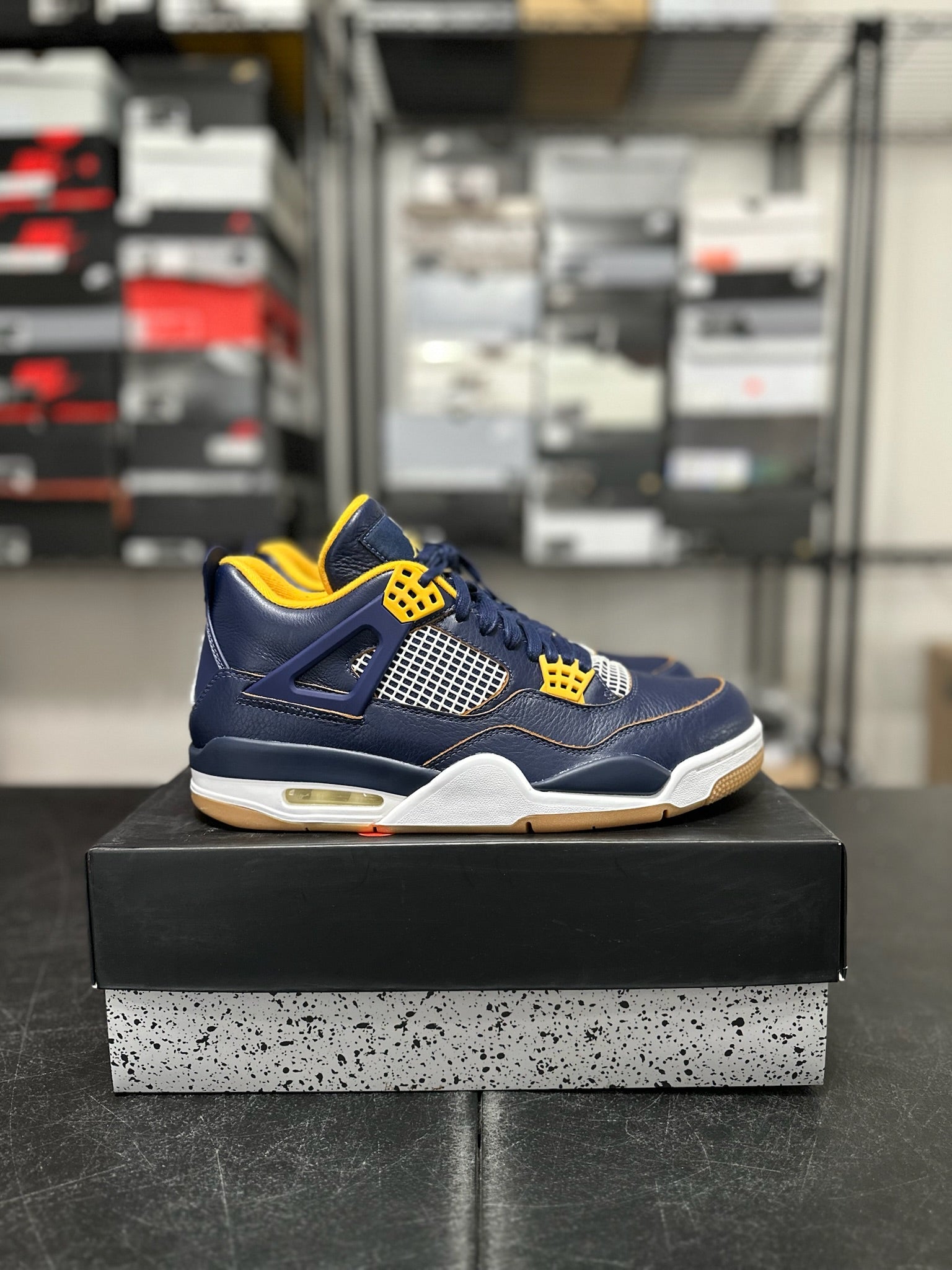 Size 10.5 - J4 Dunk from Above DS